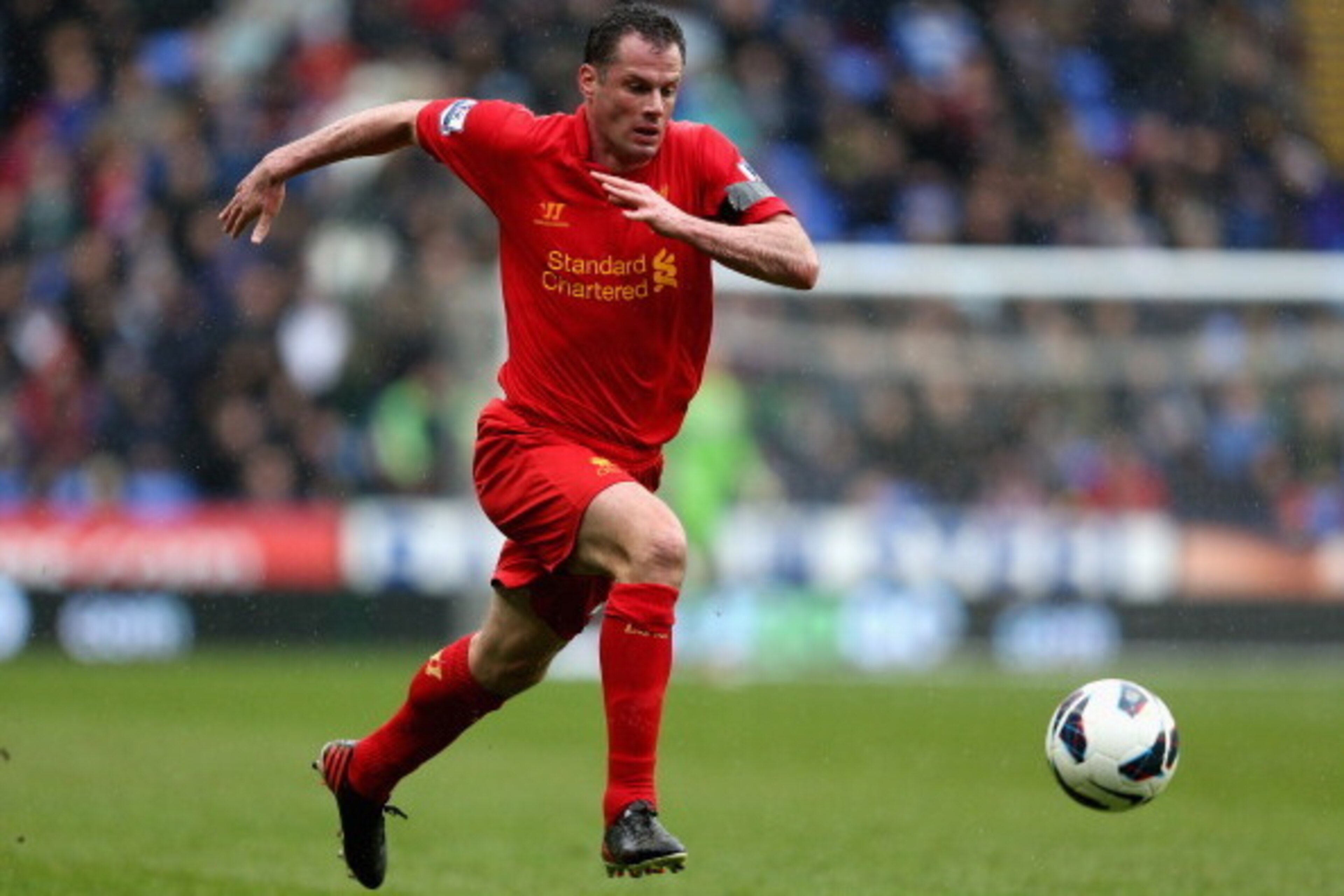 READING, ENGLAND - APRIL 13:  Jamie Carragher of Liverpool in action during the Barclays Premier League match between Reading and Liverpool at the Madejski Stadium on April 13, 2013 in Reading, England.  (Photo by Warren Little/Getty Images)