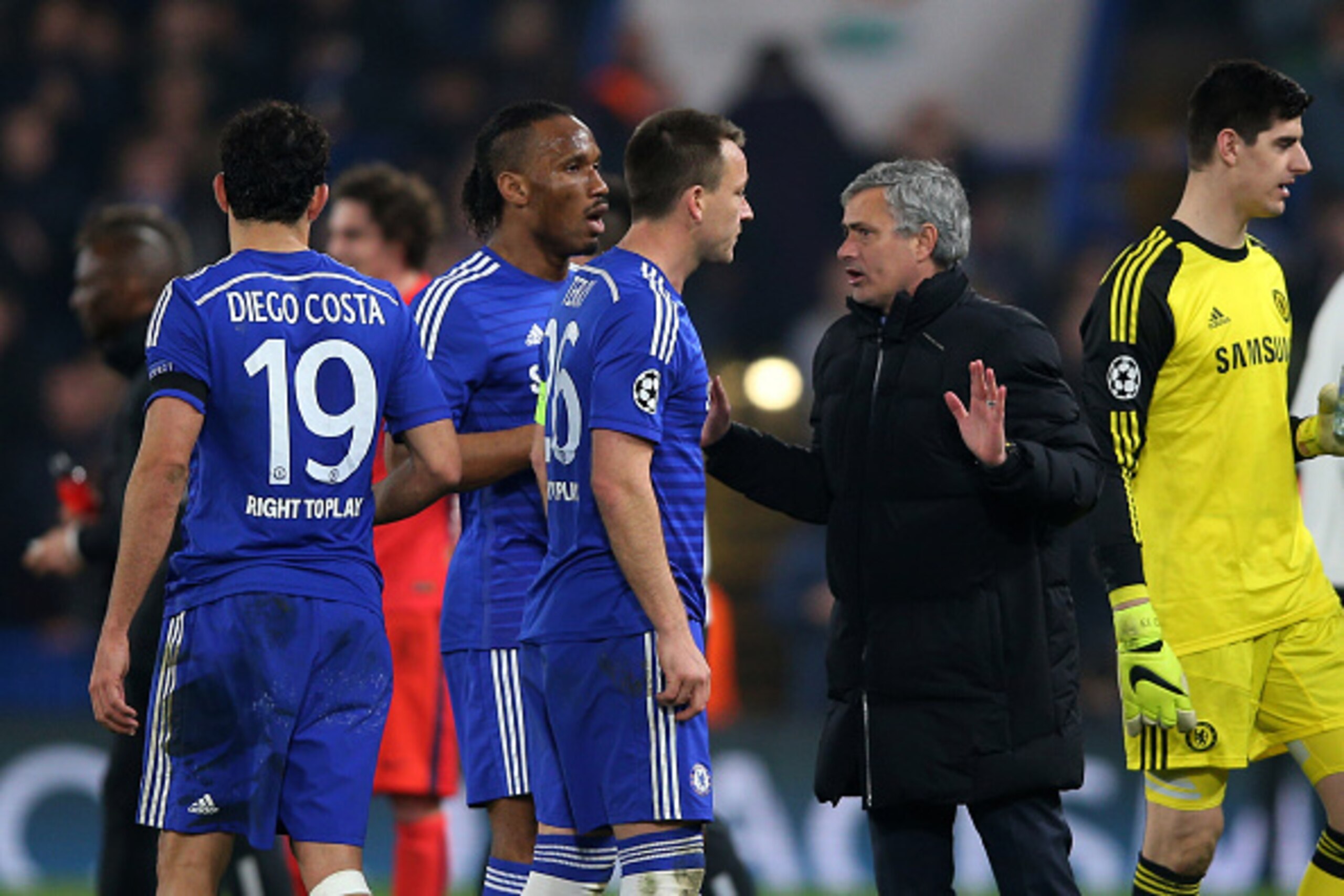 LONDON, ENGLAND - MARCH 11: Jose Mourinho the manager of Chelsea speaks with Didier Drogba and John Terry of Chelsea prior to extra time during the UEFA Champions League Round of 16, second leg match between Chelsea and Paris Saint-Germain at Stamford Br LONDON, ENGLAND - MARCH 11: Jose Mourinho the manager of Chelsea speaks with Didier Drogba and John Terry of Chelsea prior to extra time during the UEFA Champions League Round of 16, second leg match between Chelsea and Paris Saint-Germain at Stamford Br
