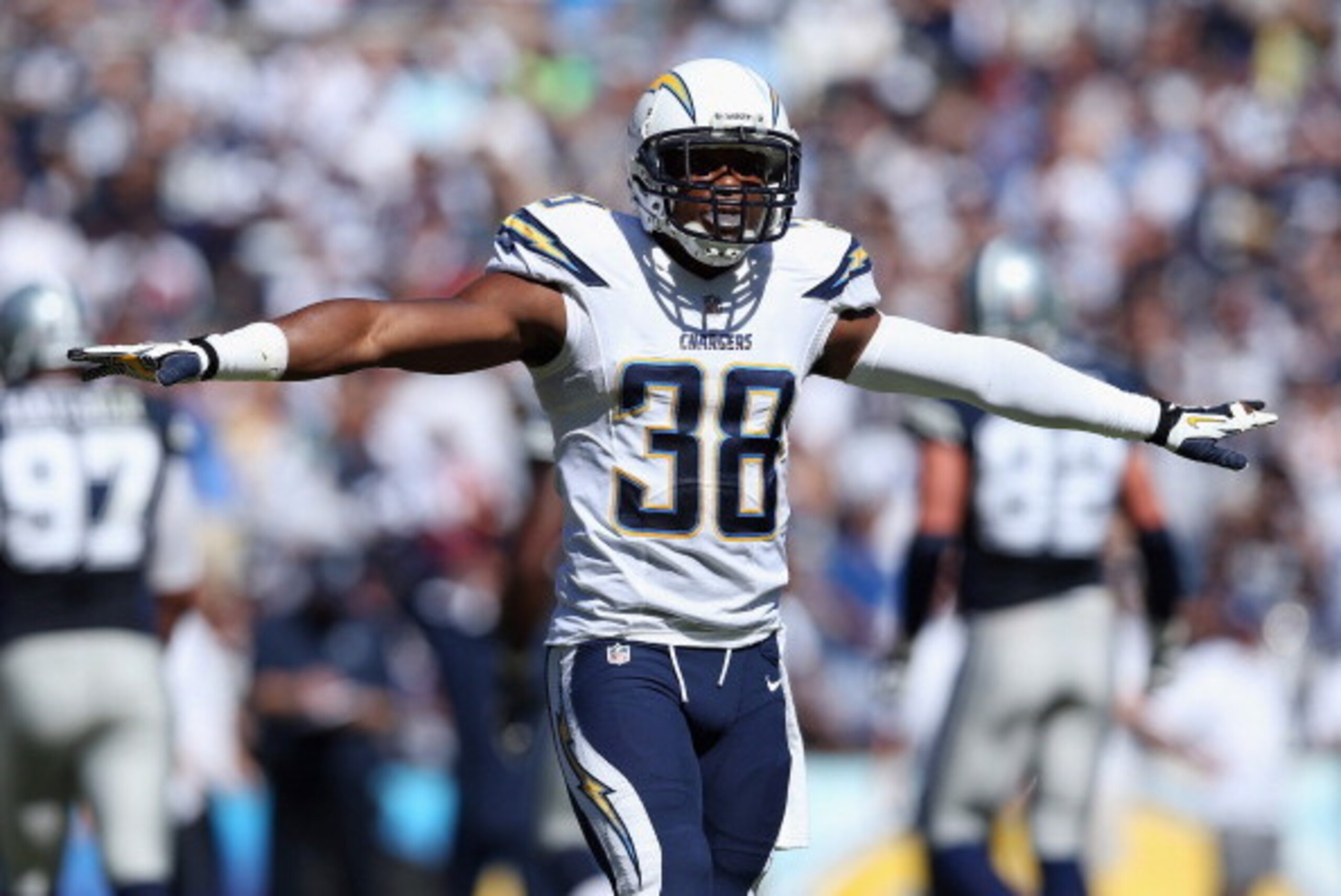 SAN DIEGO, CA - SEPTEMBER 29:  Strong safety Marcus Gilchrist #38 of the San Diego Chargers celebrates against the Dallas Cowboys at Qualcomm Stadium on September 29, 2013 in San Diego, California.  (Photo by Jeff Gross/Getty Images)