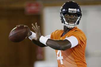 Jerrod Johnson worked out for the Bears in 2014.