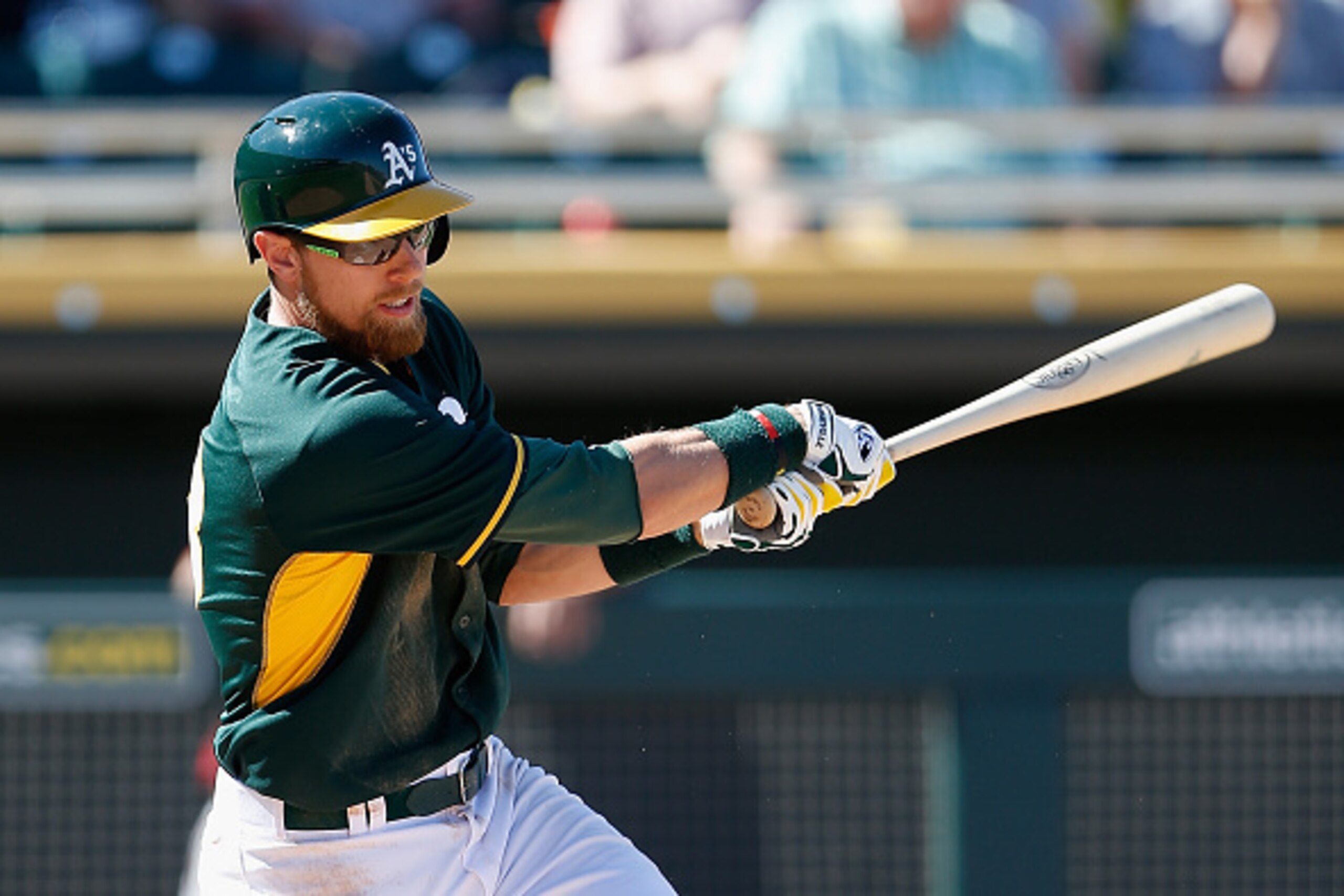 MESA, AZ - MARCH 10:  Ben Zobrist #18 of the Oakland Athletics bats against the Arizona Diamondbacks during the spring training game at HoHoKam Stadium on March 10, 2015 in Mesa, Arizona.  (Photo by Christian Petersen/Getty Images)
