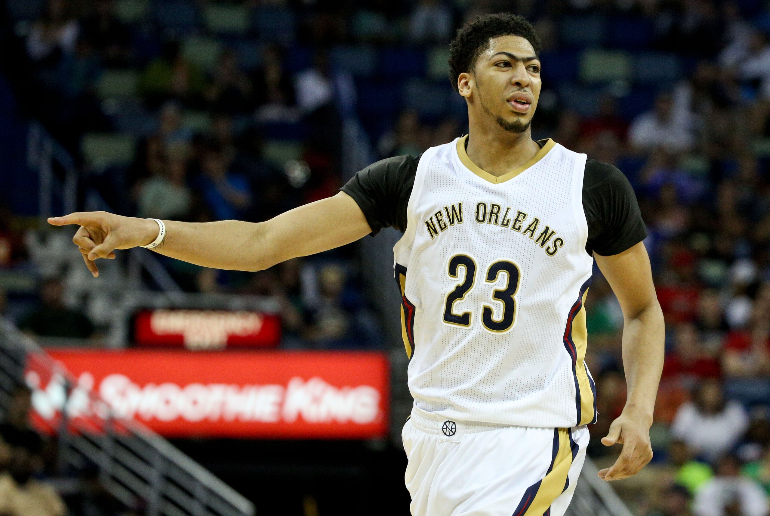 Mar 17, 2015; New Orleans, LA, USA; New Orleans Pelicans forward Anthony Davis (23) against the Milwaukee Bucks during the second half of game at the Smoothie King Center.The Pelicans defeated the Bucks 85-84. Mandatory Credit: Derick E. Hingle-USA TODAY