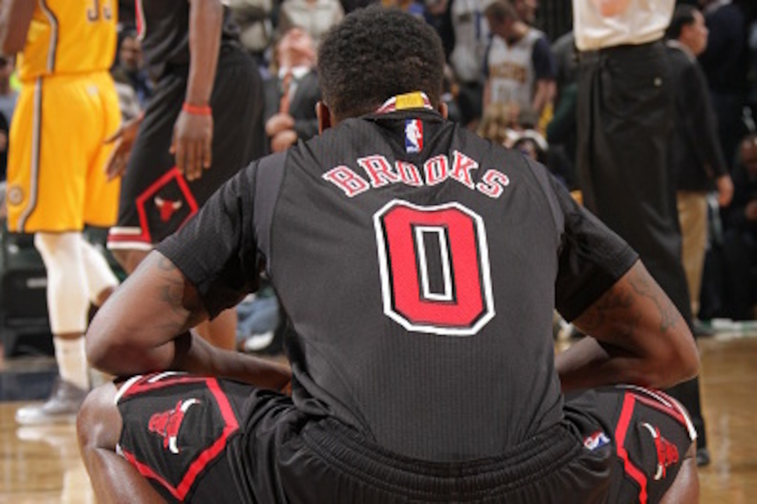 INDIANAPOLIS, IN - MARCH 6:  Aaron Brooks #0 of the Chicago Bulls gets ready to play against the Indiana Pacers on March 6, 2015 at Bankers Life Fieldhouse in Indianapolis, Indiana.  NOTE TO USER: User expressly acknowledges and agrees that, by downloadin