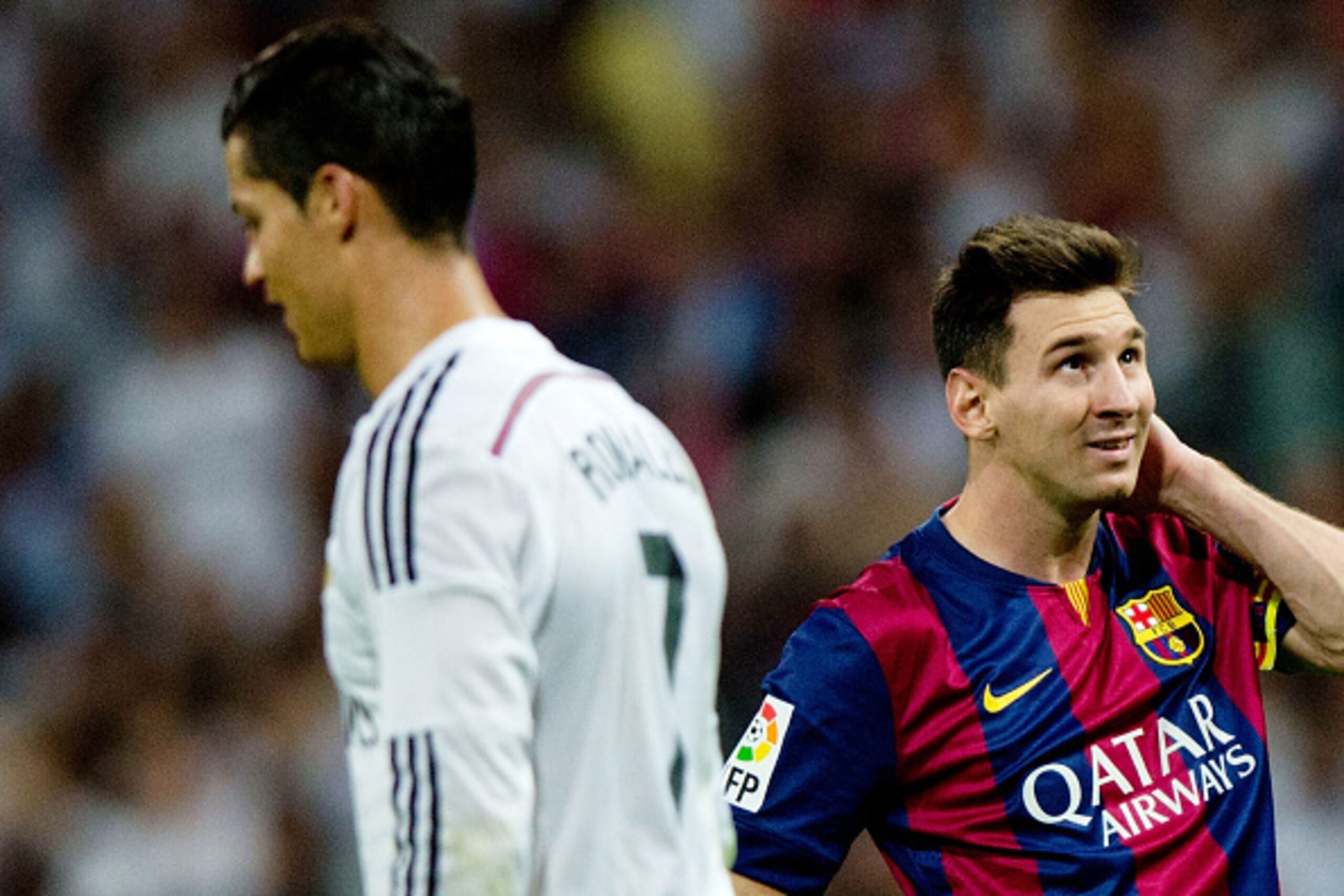 MADRID, SPAIN - OCTOBER 25:  A dejected Lionel Messi of Barcelona during the La Liga match between Real Madrid CF and FC Barcelona at Estadio Santiago Bernabeu on October 25, 2014 in Madrid, Spain.  (Photo by Gonzalo Arroyo Moreno/Getty Images)