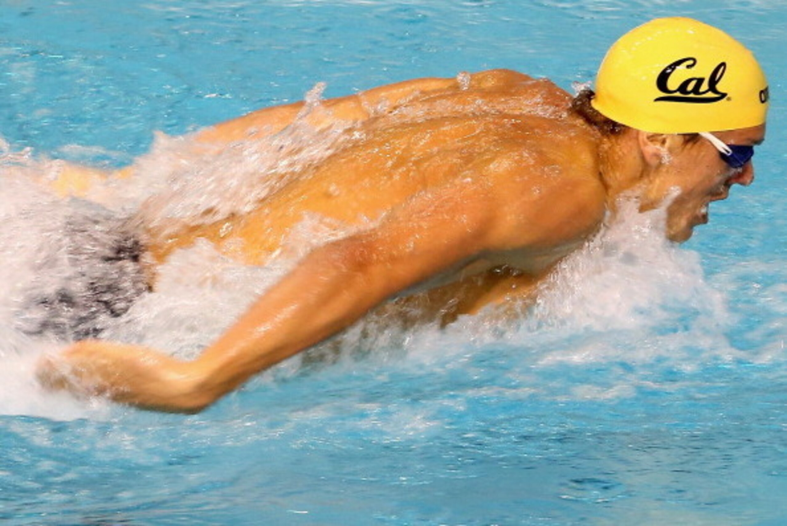 AUSTIN, TX - DECEMBER 01:  Thomas Shields swims in the Men's 200 Butterfly during day three of the 2012 AT&T Winter National Championships on December 1, 2012 at the Lee and Joe Jamail Texas Swimming Center in Austin, Texas.  (Photo by Ronald Martinez/Get