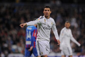 MADRID, SPAIN - MARCH 15:  Cristiano Ronaldo of Real Madrid reacts during the La Liga match between Real Madrid CF and Levante UD at Estadio Santiago Bernabeu on March 15, 2015 in Madrid, Spain.  (Photo by Denis Doyle/Getty Images)