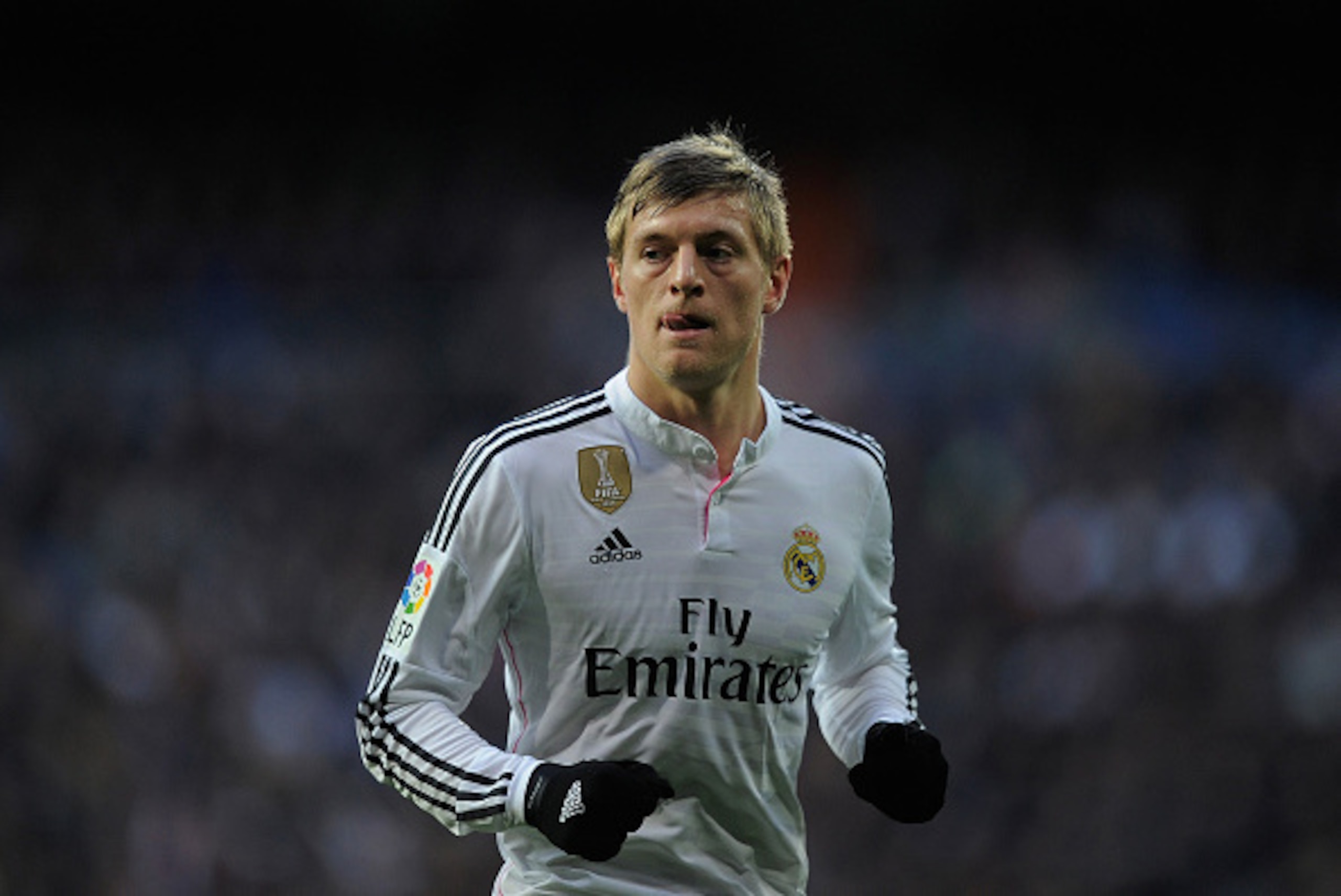 MADRID, SPAIN - FEBRUARY 15:  Toni Kroos of Real Madrid looks on during the La Liga match between Real Madrid CF and RC Deportivo La Coruna at Estadio Santiago Bernabeu on February 15, 2015 in Madrid, Spain.  (Photo by Denis Doyle/Getty Images)