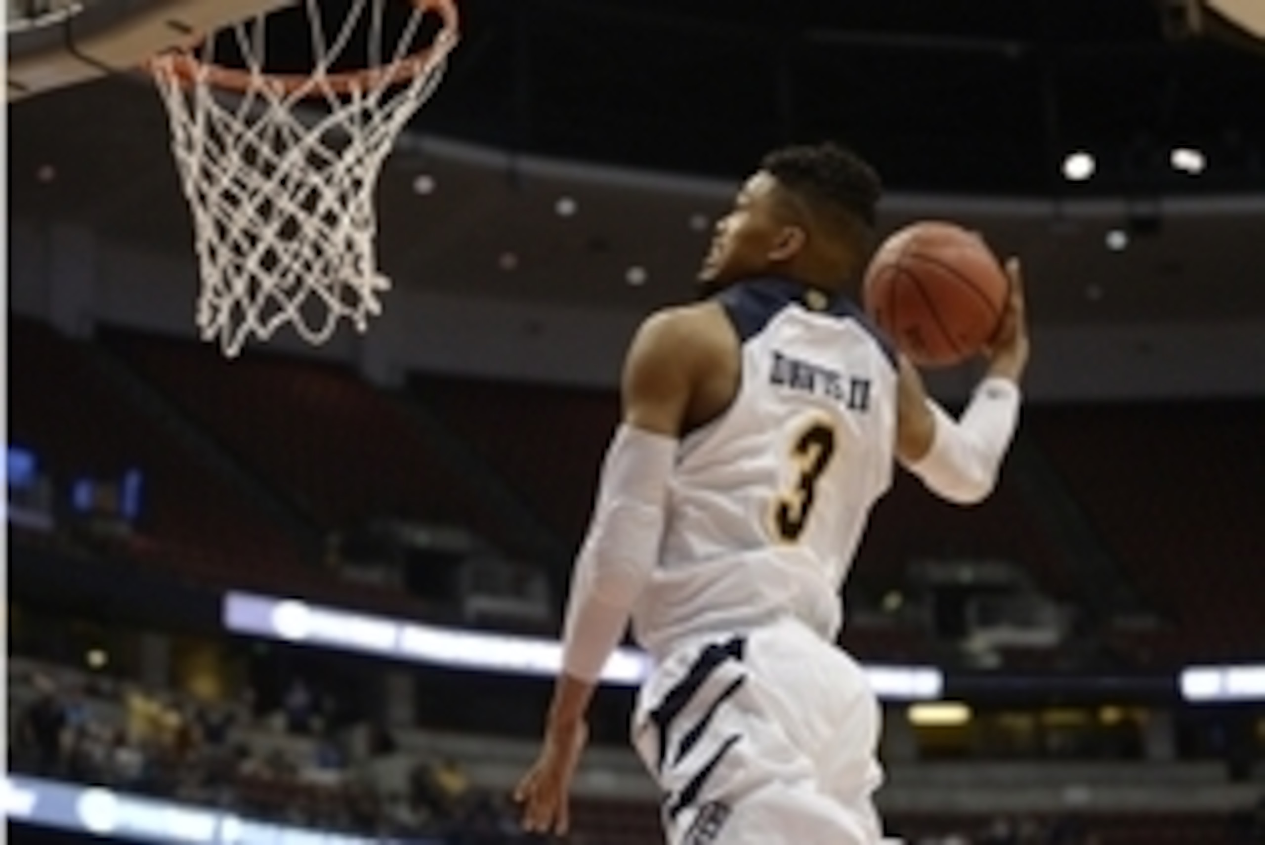 Mar 14, 2015; Anaheim, CA, USA; UC Irvine Anteaters forward Will Davis II (3) dunks the ball during the second half in the Big West Conference Tournament championship game at Honda Center. The UC Irvine Anteaters won 67-58. Mandatory Credit: Kelvin Kuo-US