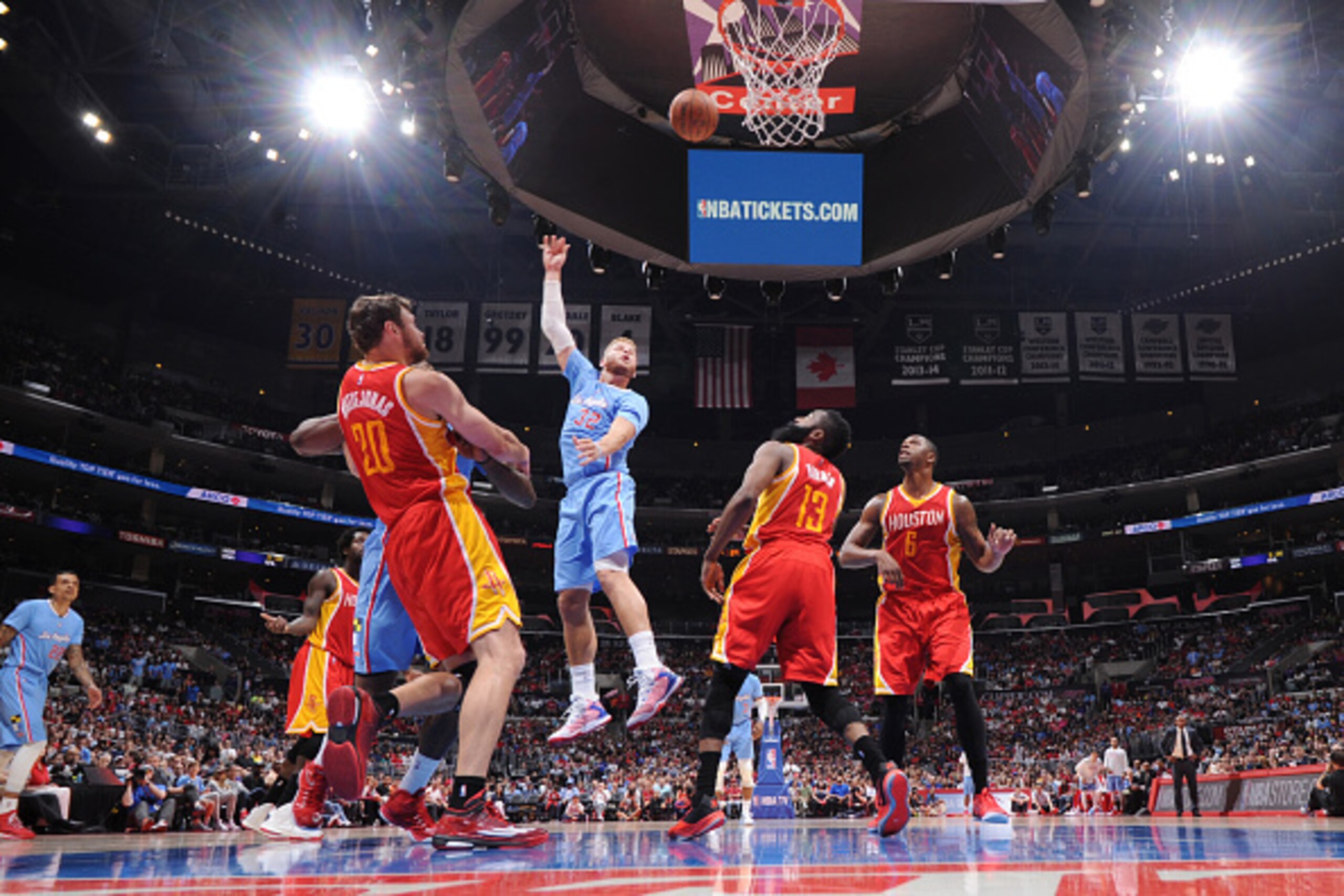 LOS ANGELES, CA - MARCH 15: Blake Griffin #32 of the Los Angeles Clippers hooks the ball against the Houston Rockets during the game on March 15, 2015 at STAPLES Center in Los Angeles, California. NOTE TO USER: User expressly acknowledges and agrees that,