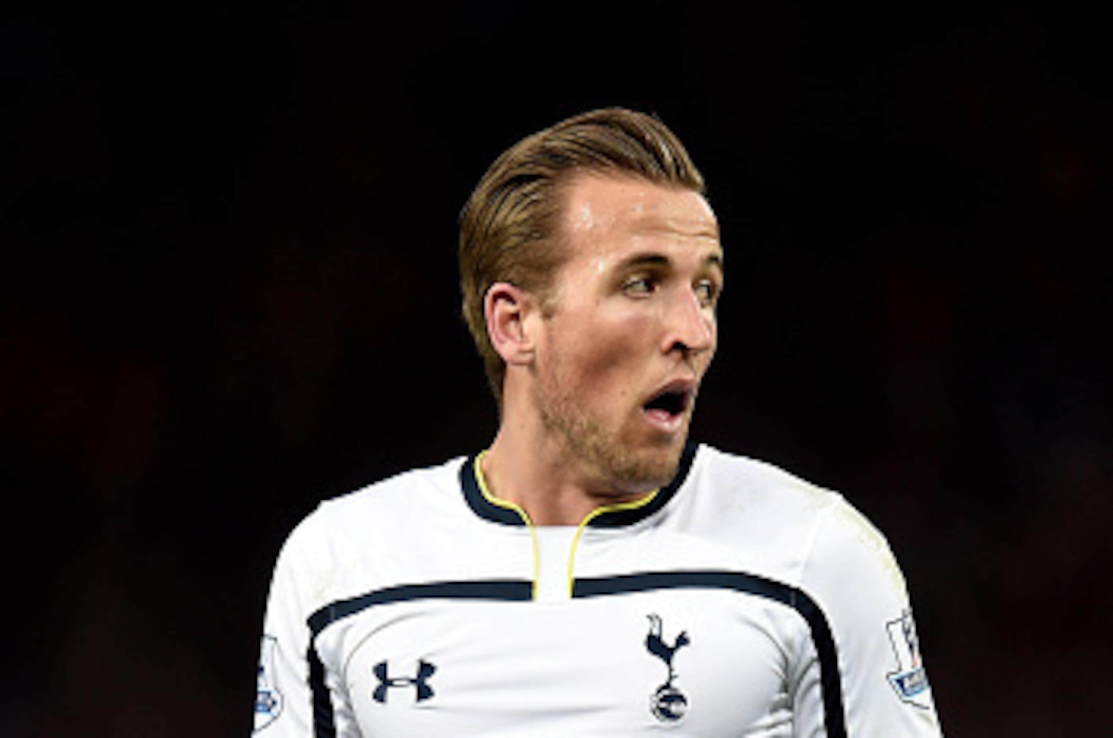 MANCHESTER, ENGLAND - MARCH 15:  Harry Kane of Spurs looks on during the Barclays Premier League match between Manchester United and Tottenham Hotspur at Old Trafford on March 15, 2015 in Manchester, England.  (Photo by Michael Regan/Getty Images)