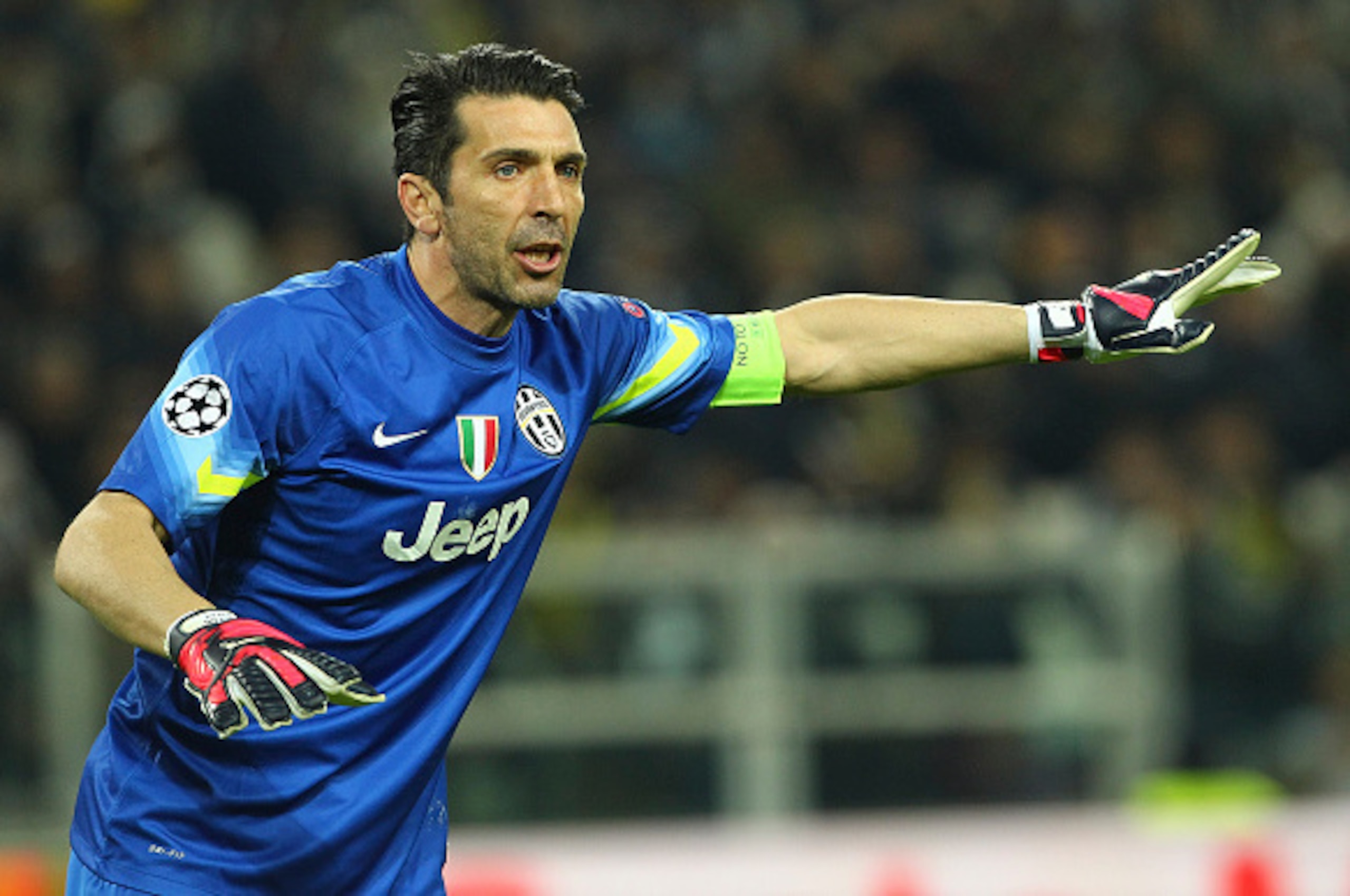 TURIN, ITALY - FEBRUARY 24:  Gianluigi Buffon of Juventus FC directs his defense during the UEFA Champions League Round of 16 match between Juventus and Borussia Dortmund at Juventus Arena on February 24, 2015 in Turin, Italy.  (Photo by Marco Luzzani/Get