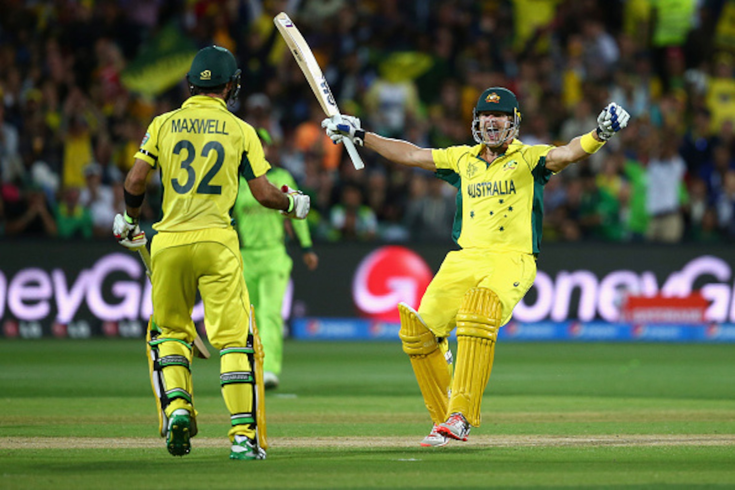 ADELAIDE, AUSTRALIA - MARCH 20:  Shane Watson and Glenn Maxwell of Australia celebrate victory during the 2015 ICC Cricket World Cup match between Australian and Pakistan at Adelaide Oval on March 20, 2015 in Adelaide, Australia.  (Photo by Ryan Pierse/Ge