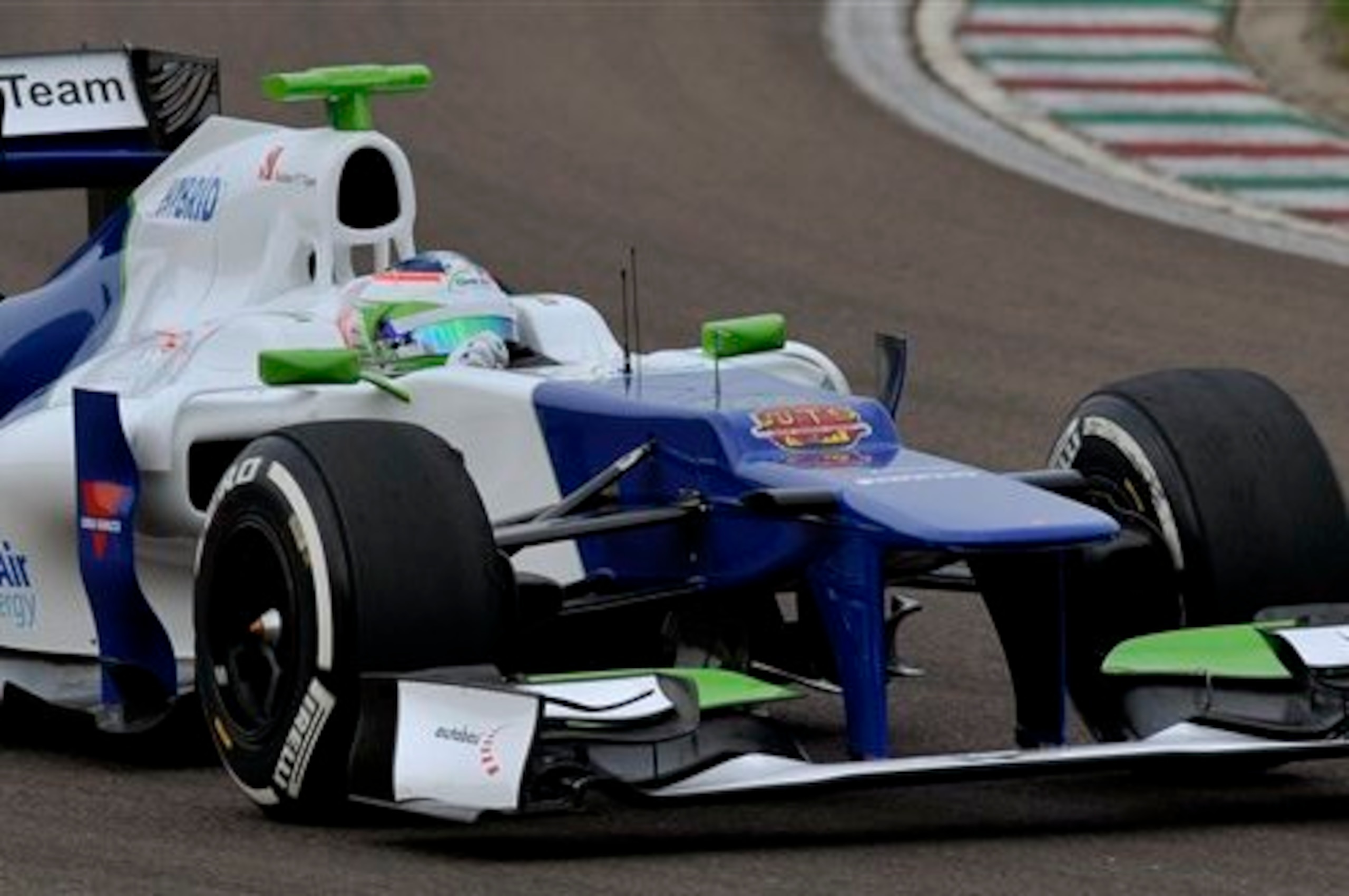 Simona de Silvestro testing for Sauber.