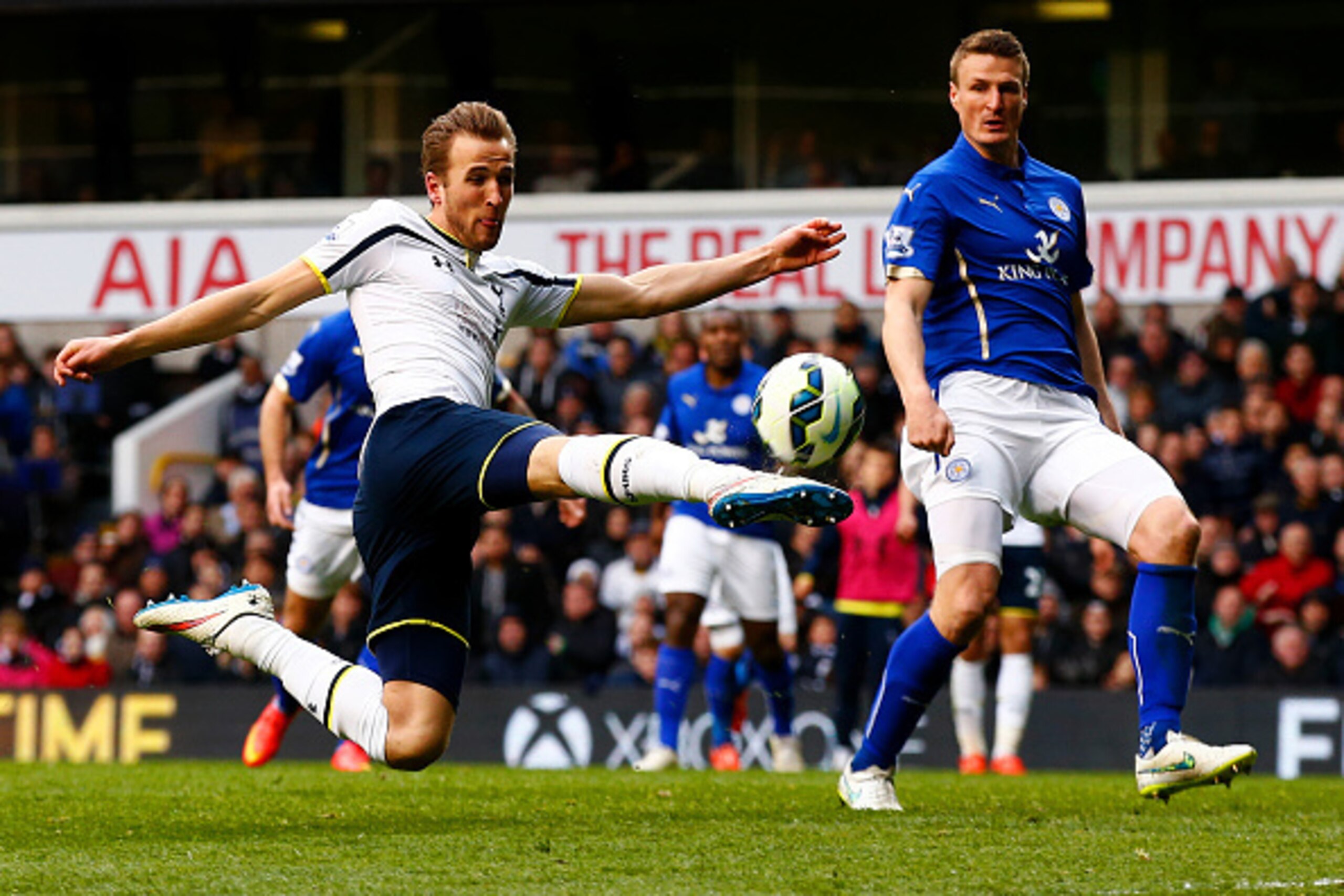 LONDON, ENGLAND - MARCH 21: Harry Kane of Spurs shoots at goal during the Barclays Premier League match between Tottenham Hotspur and Leicester City at White Hart Lane on March 21, 2015 in London, England. (Photo by Clive Rose/Getty Images) LONDON, ENGLAND - MARCH 21: Harry Kane of Spurs shoots at goal during the Barclays Premier League match between Tottenham Hotspur and Leicester City at White Hart Lane on March 21, 2015 in London, England. (Photo by Clive Rose/Getty Images)
