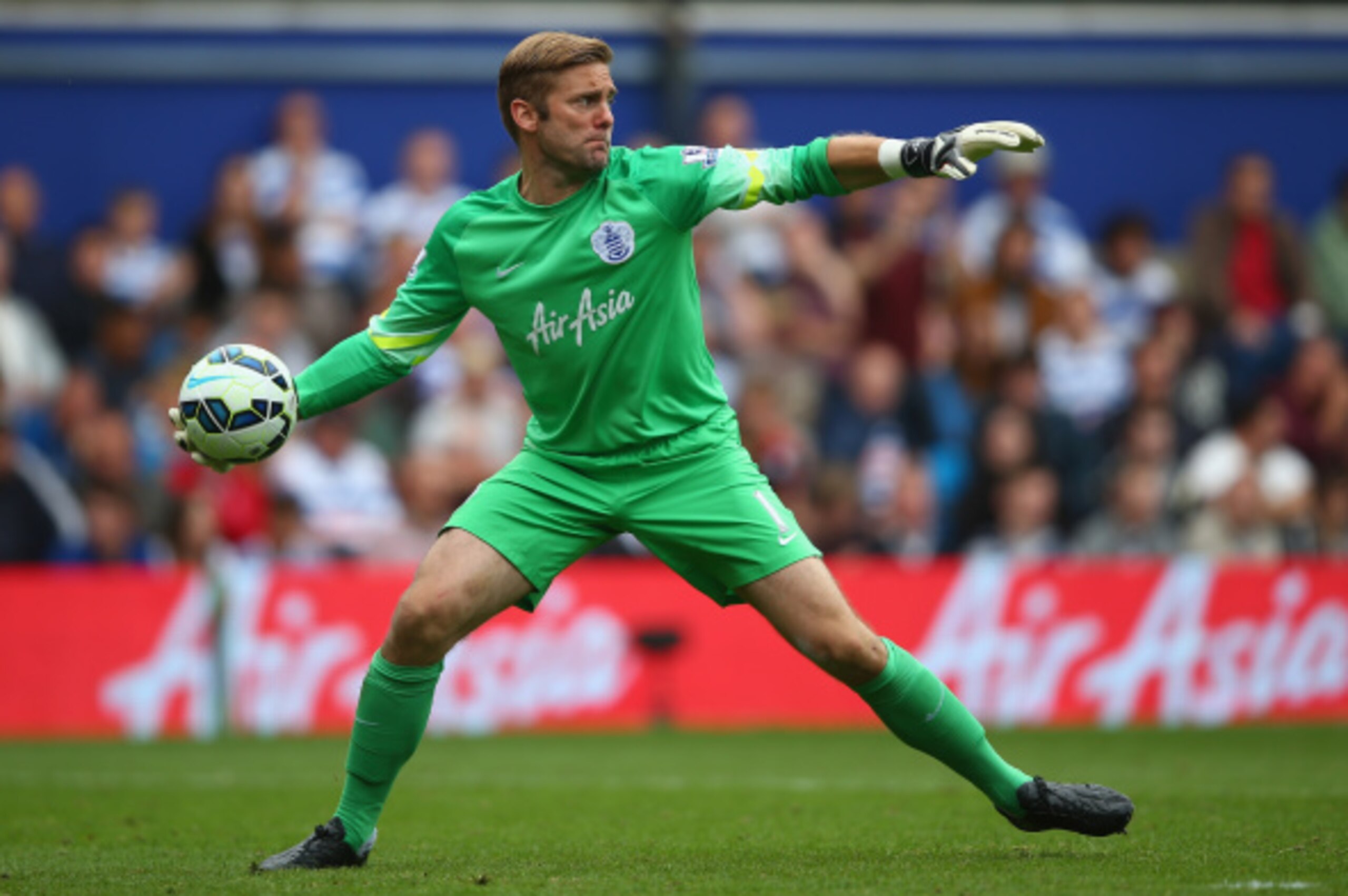 LONDON, ENGLAND - AUGUST 30:  Goalkeeper Rob Green of Queens Park Rangers celebrates victory at the end of the Barclays Premier League match between Queens Park Rangers and Sunderland at Loftus Road on August 30, 2014 in London, England.  (Photo by Paul G