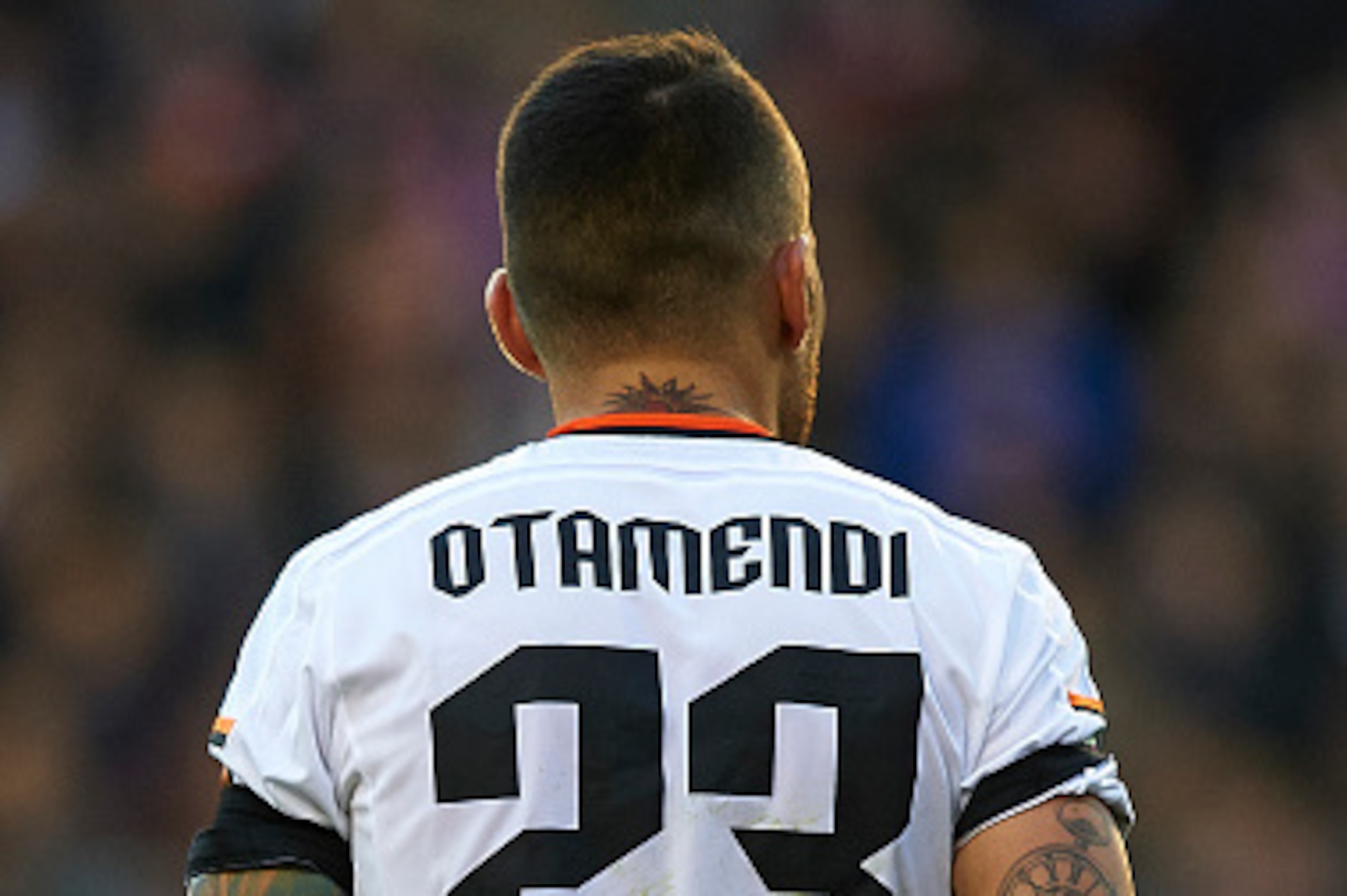 VALENCIA, SPAIN - JANUARY 04:  Nicolas Otamendi of Valencia watches during the La Liga match between Valencia CF and Real Madrid CF at Estadi de Mestalla on January 4, 2015 in Valencia, Spain.  (Photo by Manuel Queimadelos Alonso/Getty Images)