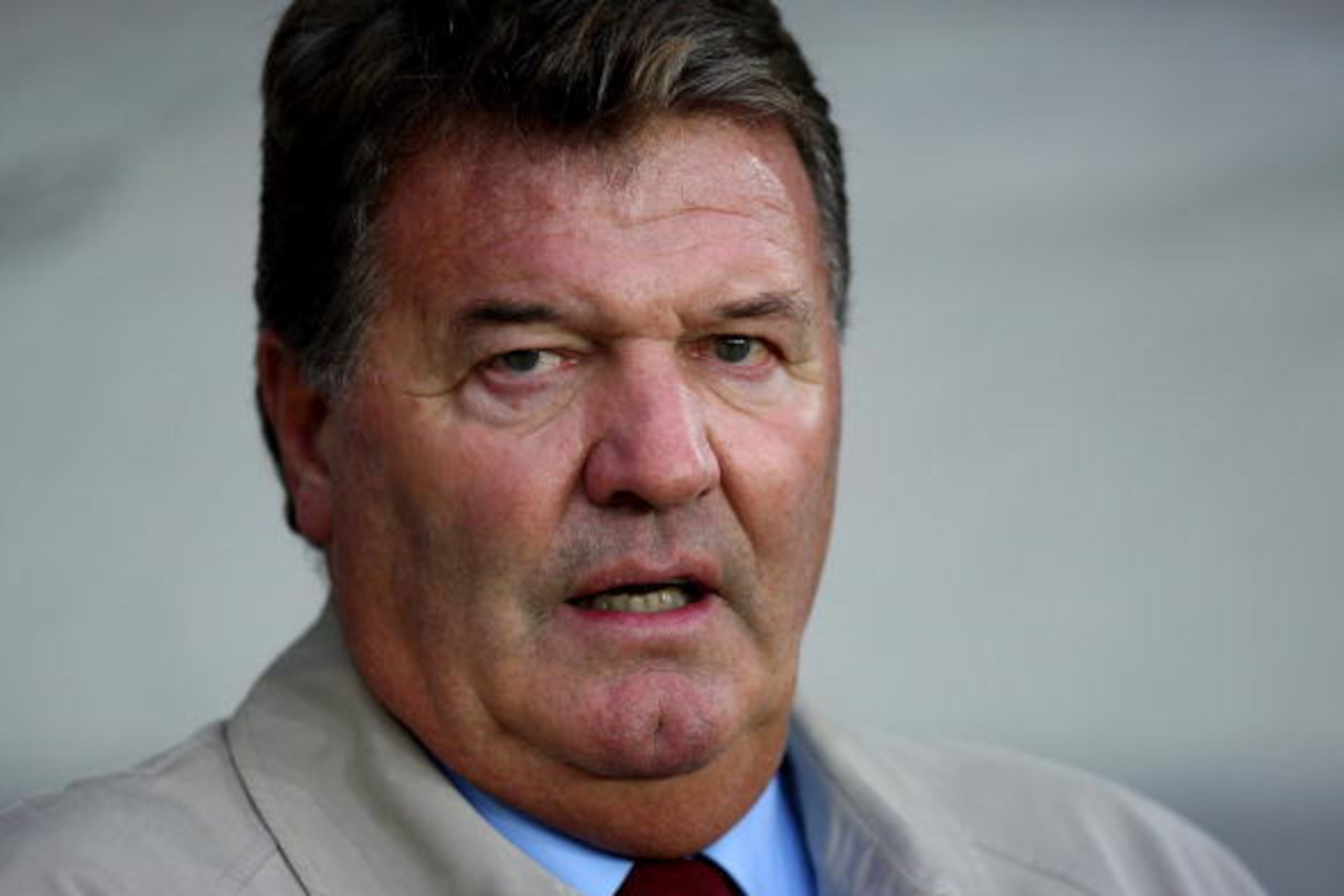 CARDIFF, WALES - NOVEMBER 14: Wales Manager John Toshack watches on during the International Friendly match between Wales and Scotland at the Cardiff City Stadium on November 14, 2009 in Cardiff, Wales. (Photo by Richard Heathcote/Getty Images) CARDIFF, WALES - NOVEMBER 14: Wales Manager John Toshack watches on during the International Friendly match between Wales and Scotland at the Cardiff City Stadium on November 14, 2009 in Cardiff, Wales. (Photo by Richard Heathcote/Getty Images)