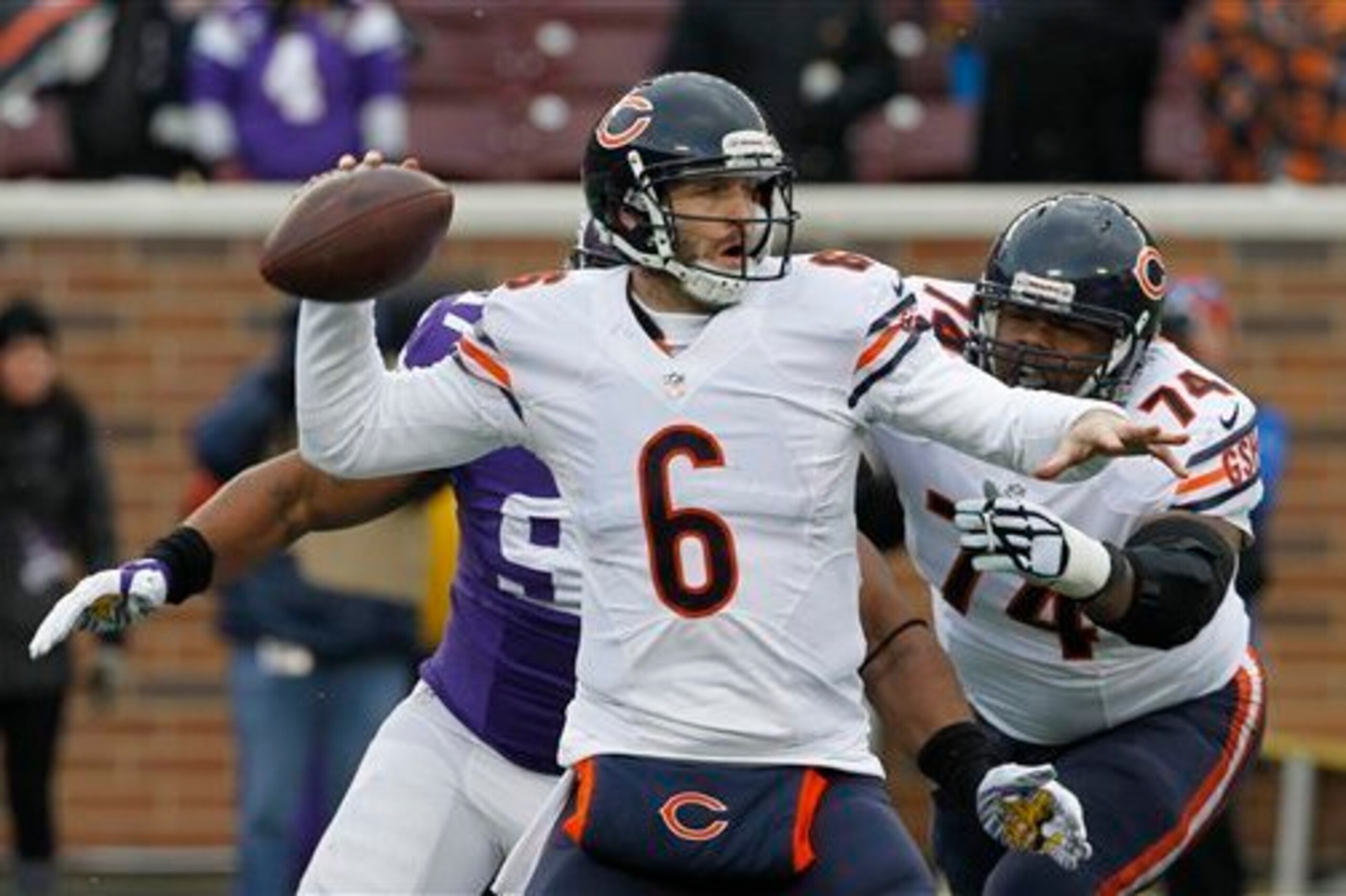 Would your rather have Jay Cutler than Colin Kaepernick?