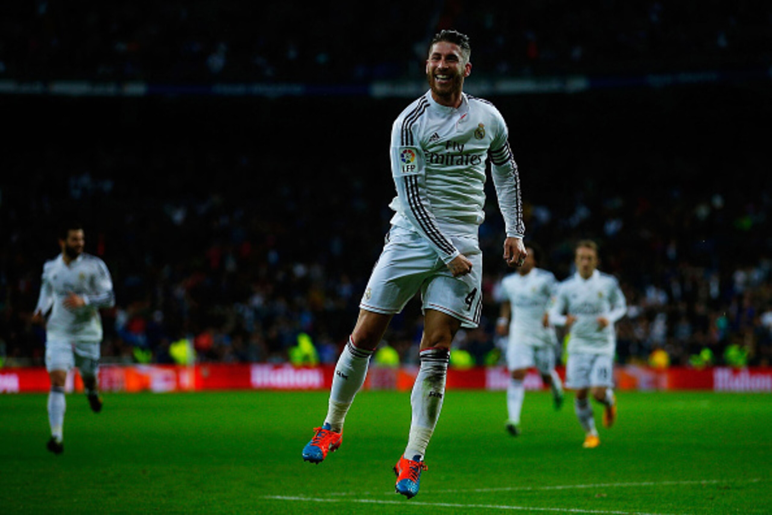 MADRID, SPAIN - NOVEMBER 08:  Sergio Ramos of Real Madrid CF celebrates scoring their second goal during the La Liga match between Real Madrid CF and Rayo Vallecano de Madrid at Estadio Santiago Bernabeu on November 8, 2014 in Madrid, Spain.  (Photo by Go