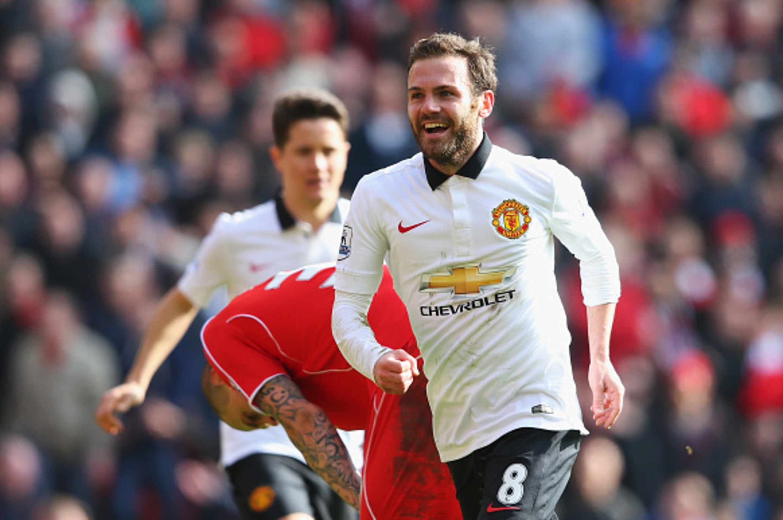 LIVERPOOL, ENGLAND - MARCH 22: Juan Mata of Manchester United celebrates scoring his second goal during the Barclays Premier League match between Liverpool and Manchester United at Anfield on March 22, 2015 in Liverpool, England. (Photo by Alex Livesey/ LIVERPOOL, ENGLAND - MARCH 22: Juan Mata of Manchester United celebrates scoring his second goal during the Barclays Premier League match between Liverpool and Manchester United at Anfield on March 22, 2015 in Liverpool, England. (Photo by Alex Livesey/