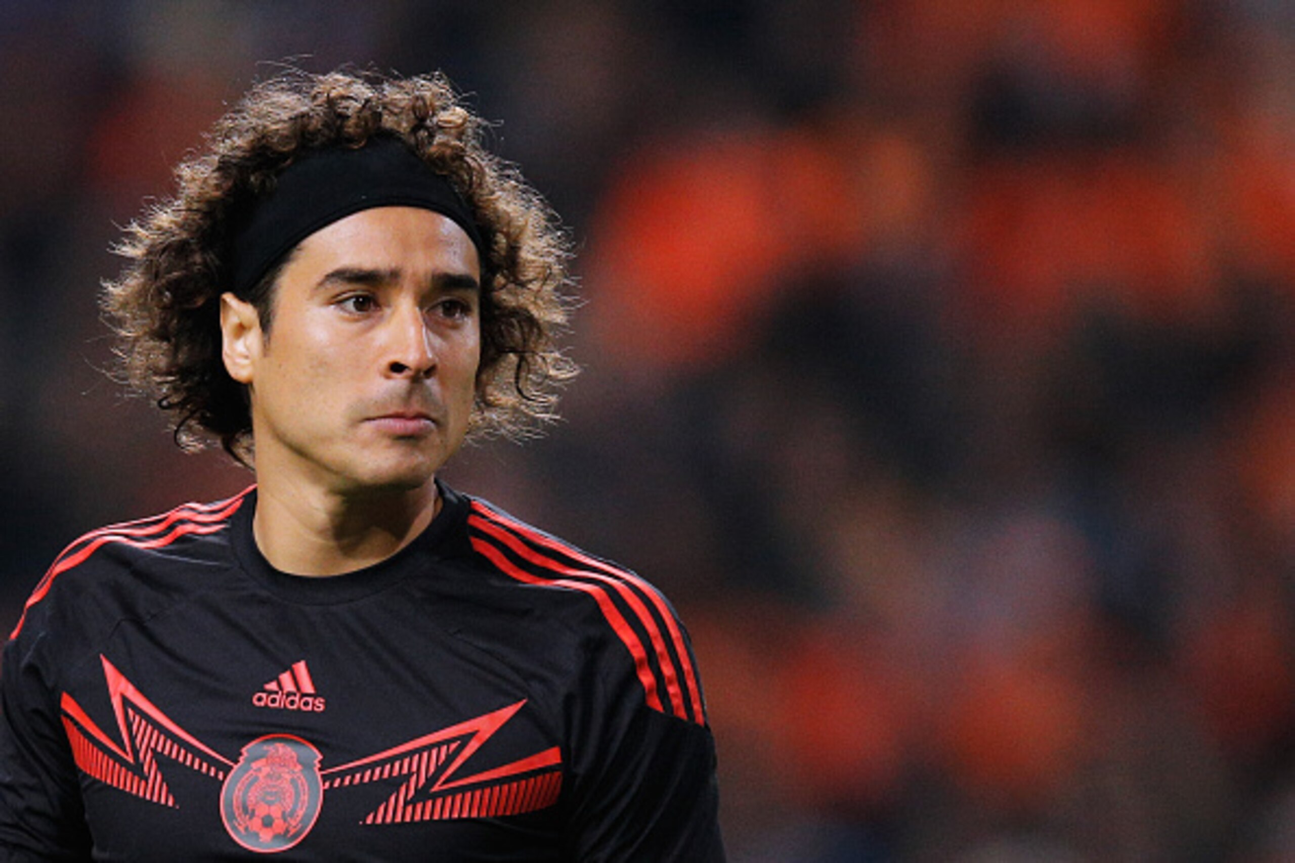 AMSTERDAM, NETHERLANDS - NOVEMBER 12:  Goalkeeper, Guillermo Ochoa of Mexico looks ot the ball during the international friendly match between Netherlands and Mexico held at the Amsterdam ArenA on November 12, 2014 in Amsterdam, Netherlands.  (Photo by De