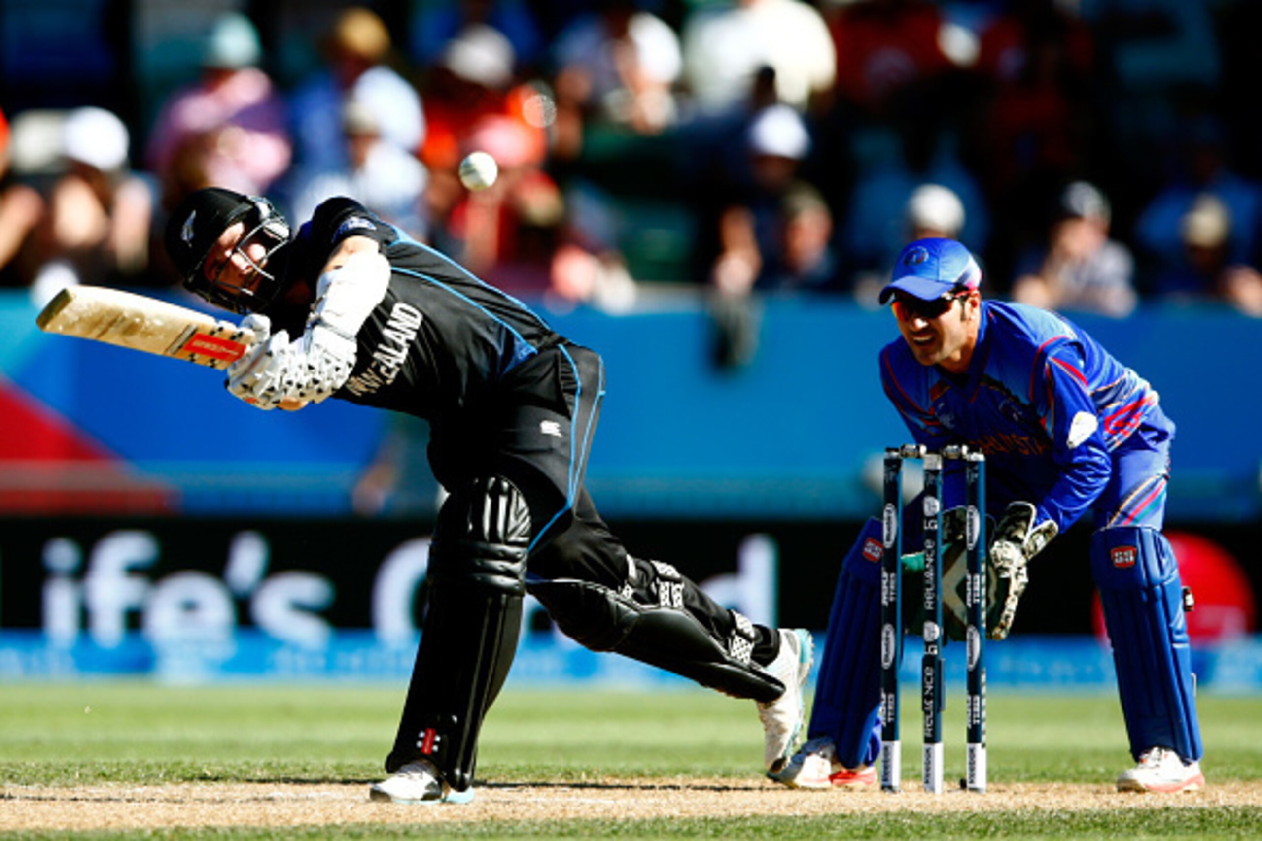 NAPIER, NEW ZEALAND - MARCH 08:  Kane Williamson of New Zealand bats  during the 2015 ICC Cricket World Cup match between New Zealand and Afghanistan at McLean Park on March 8, 2015 in Napier, New Zealand.  (Photo by Phil Walter/Getty Images)