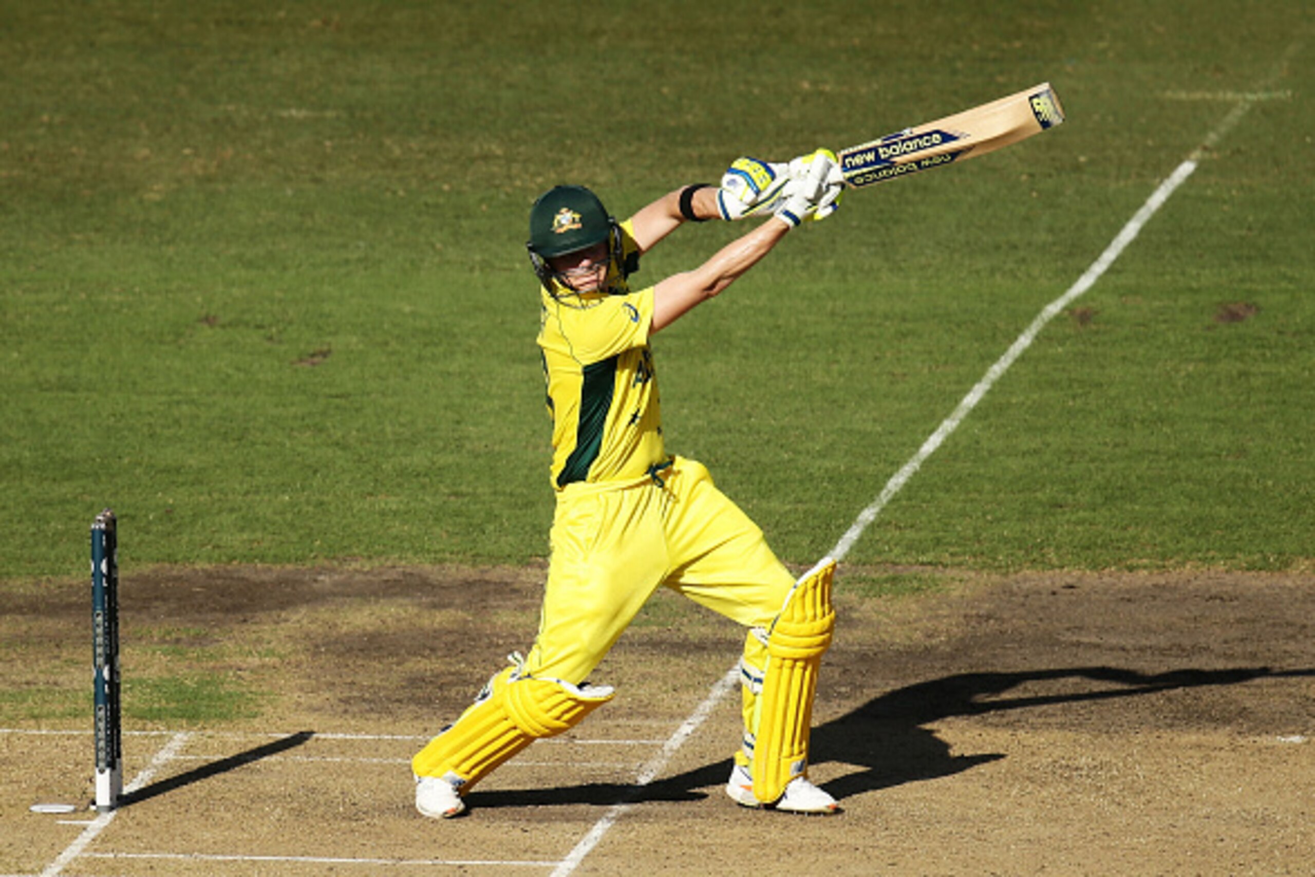 SYDNEY, AUSTRALIA - MARCH 26:  Steve Smith of Australia bats during the 2015 Cricket World Cup Semi Final match between Australia and India at Sydney Cricket Ground on March 26, 2015 in Sydney, Australia.  (Photo by Matt King/Getty Images)