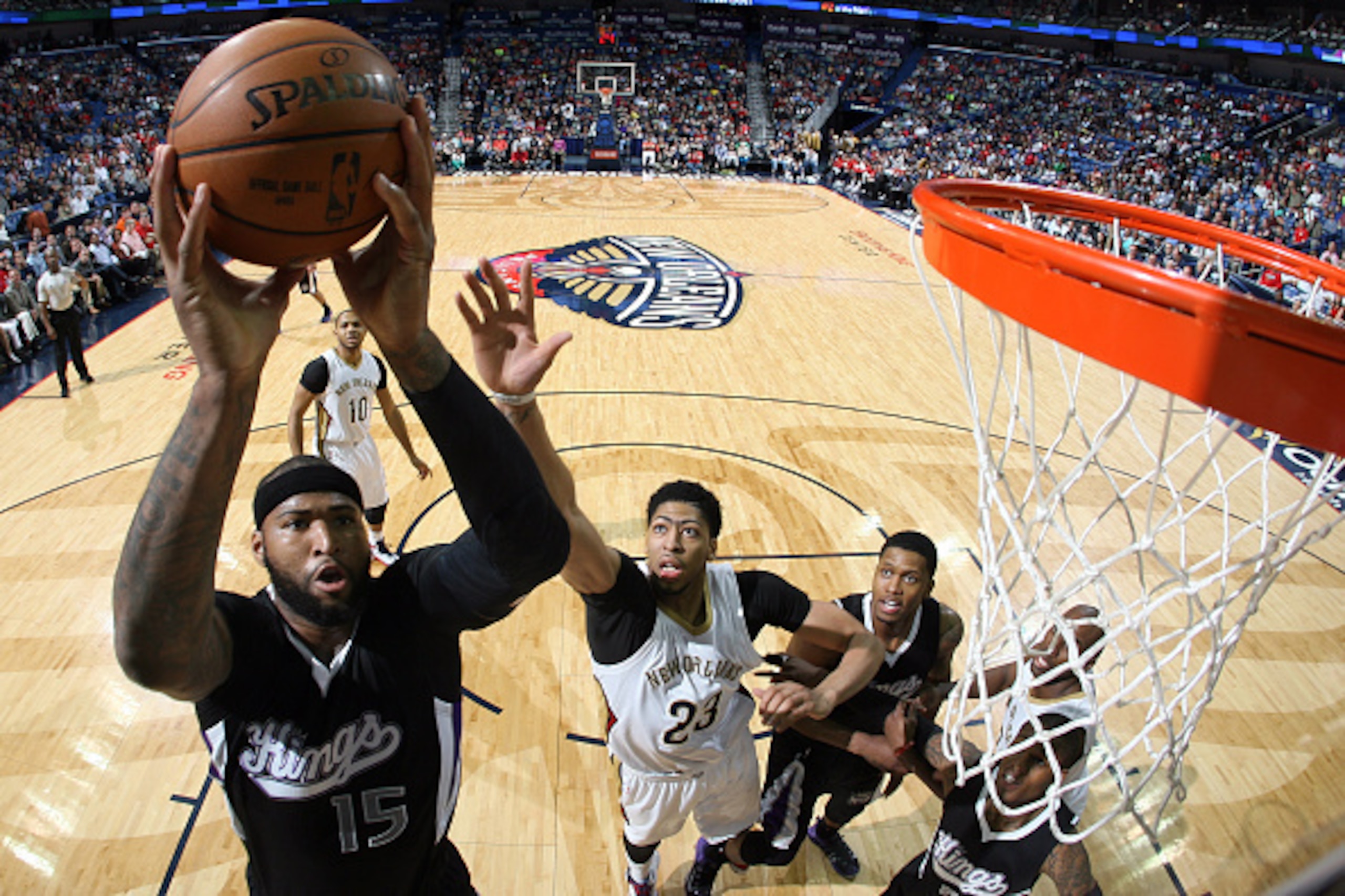 NEW ORLEANS, LA - MARCH 27:  DeMarcus Cousins #15 of the Sacramento Kings grabs the rebound ;No; on March 27, 2015 at the Smoothie King Center in New Orleans, Louisiana. NOTE TO USER: User expressly acknowledges and agrees that, by downloading and or usin