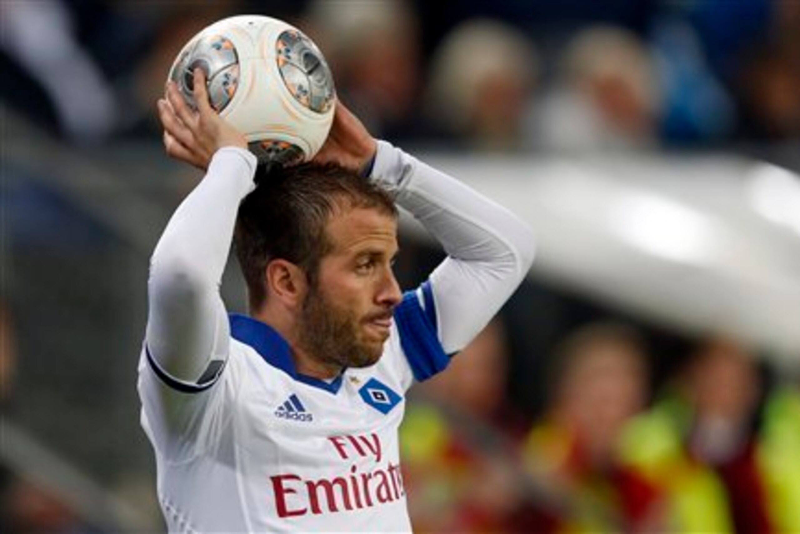 Van der Vaart is set to leave Hamburg at the end of the season.