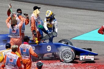 KUALA LUMPUR, MALAYSIA - MARCH 29:  Marcus Ericsson of Sweden and Sauber F1 gets out of his car after spinning off during the Malaysia Formula One Grand Prix at Sepang Circuit on March 29, 2015 in Kuala Lumpur, Malaysia.  (Photo by Lars Baron/Getty Images