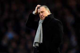 LONDON, ENGLAND - MARCH 21:  Dick Advocaat, manager of Sunderland looks on during the Barclays Premier League match between West Ham United and Sunderland at Boleyn Ground on March 21, 2015 in London, England.  (Photo by Mike Hewitt/Getty Images)