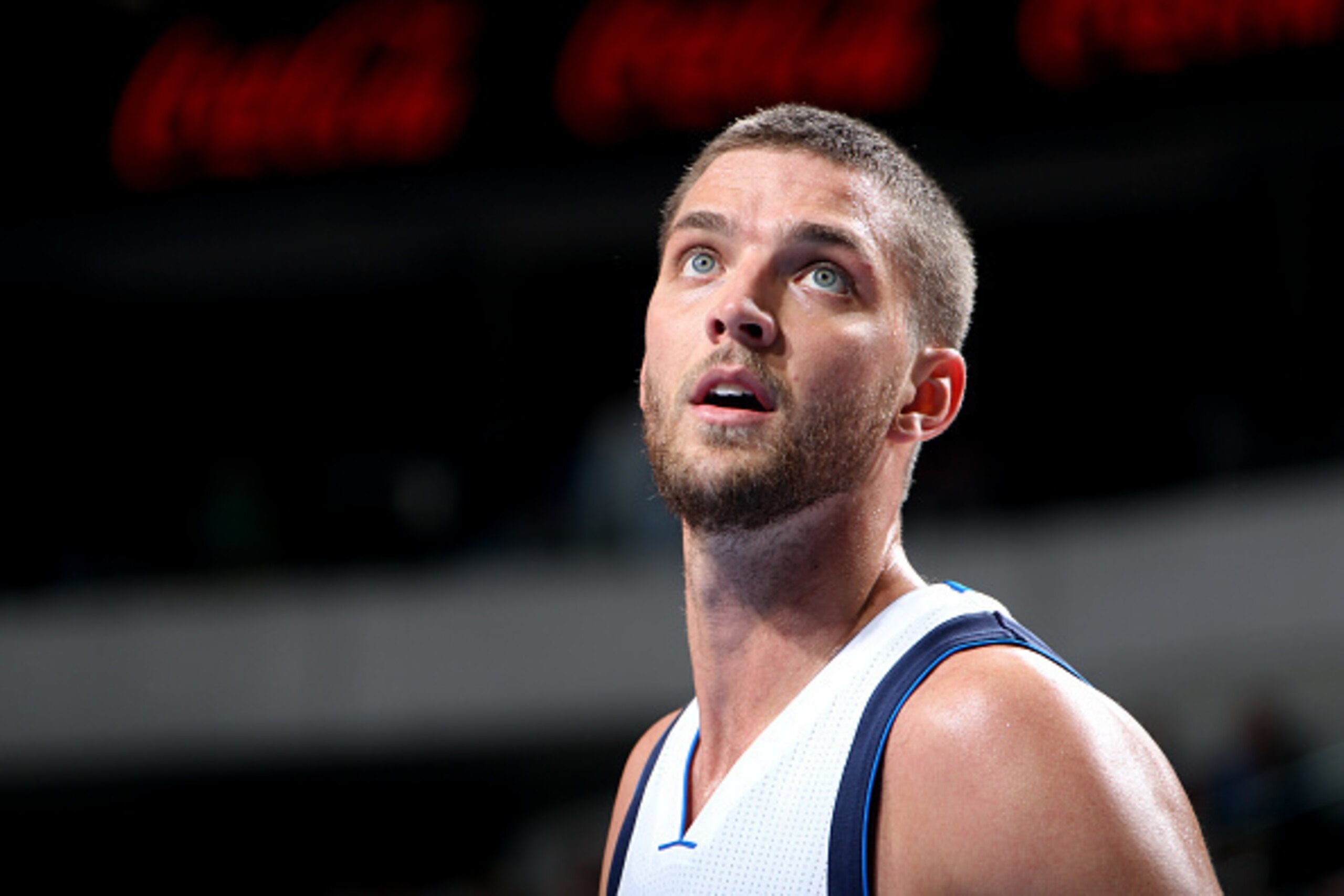 DALLAS, TX - FEBRUARY 7: Chandler Parsons #25 of the Dallas Mavericks stands on the court during a game against the Portland Trail Blazers on February 7, 2015 at the American Airlines Center in Dallas, Texas. NOTE TO USER: User expressly acknowledges and 