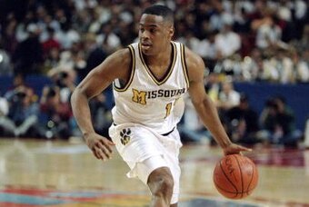 24 Mar 1994:  Guard Melvin Booker of the Missouri Tigers dribbles the ball down the court during a playoff game against the Syracuse Orangemen.  Missouri won the game 98-88. Mandatory Credit: Al Bello  /Allsport
