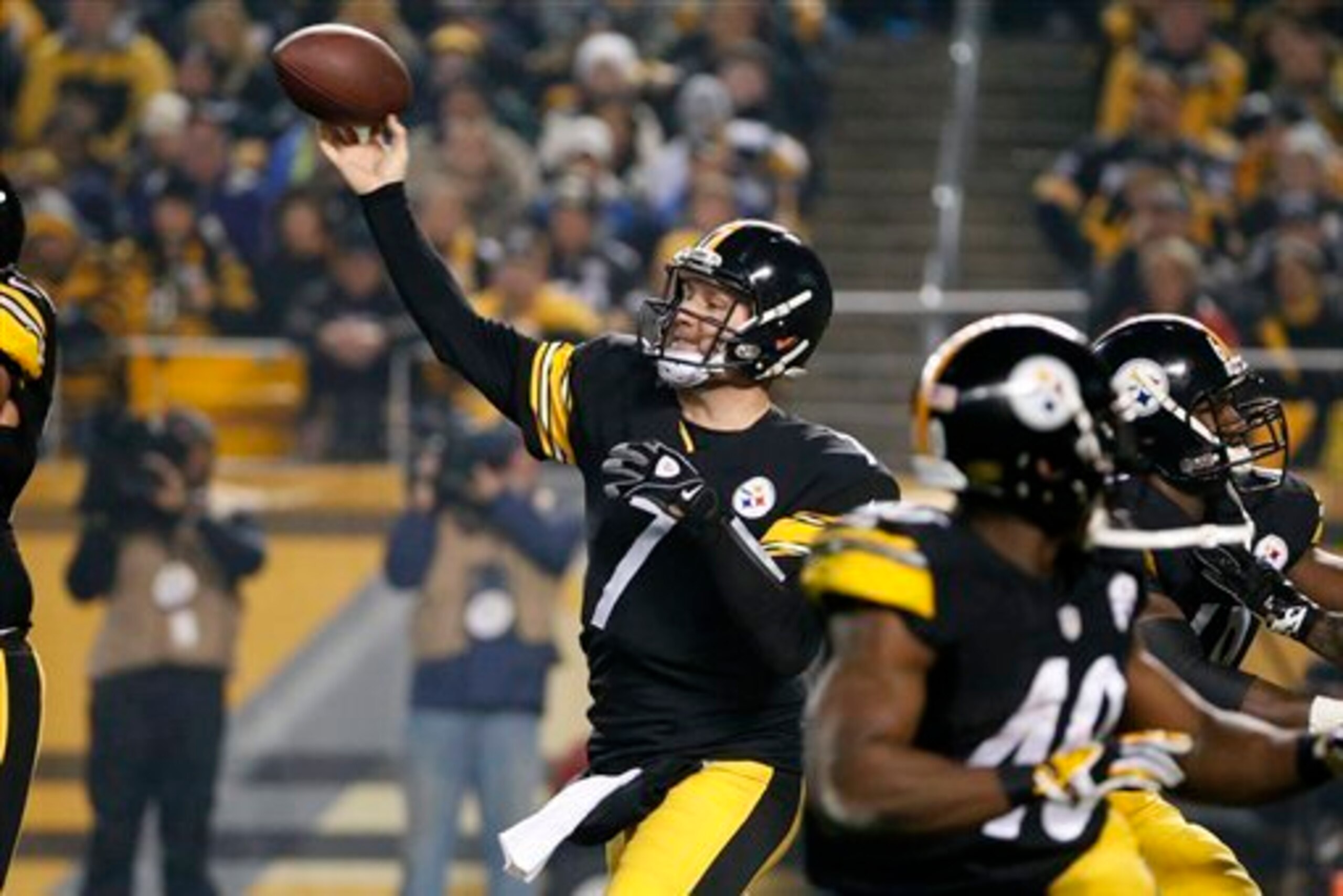 It's hard to believe after the season Ben Roethlisberger had, but the Steelers left a lot of points on the field in 2014.