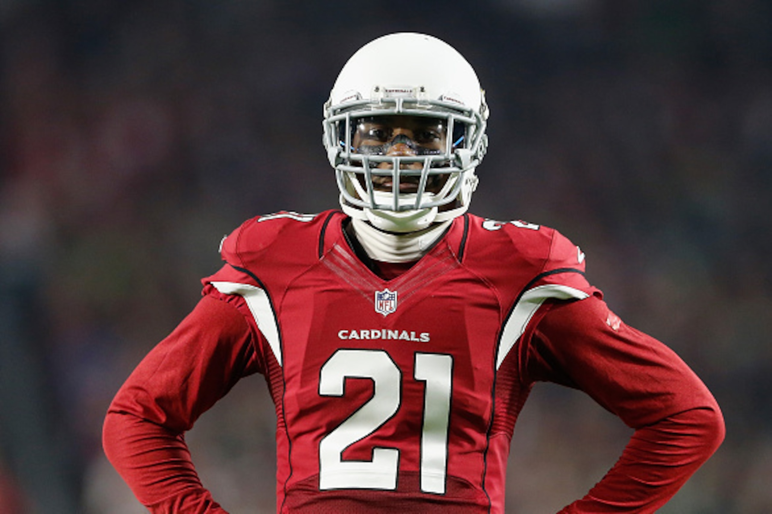GLENDALE, AZ - DECEMBER 21: Cornerback Patrick Peterson #21 of the Arizona Cardinals during the NFL game against the Seattle Seahawks at the University of Phoenix Stadium on December 21, 2014 in Glendale, Arizona. The Seahawks defeated the Cardinals 35- GLENDALE, AZ - DECEMBER 21: Cornerback Patrick Peterson #21 of the Arizona Cardinals during the NFL game against the Seattle Seahawks at the University of Phoenix Stadium on December 21, 2014 in Glendale, Arizona. The Seahawks defeated the Cardinals 35-