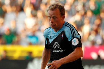 CORDOBA, SPAIN - AUGUST 30:  Michael Krohn-Dehli of RC Celta de Vigo controls the ball during the La liga match between Cordoba CF and RC Celta de Vigo at El Arcangel studium on August 30, 2014 in Cordoba, Spain. (Photo by Sergio Camacho/Getty Images)