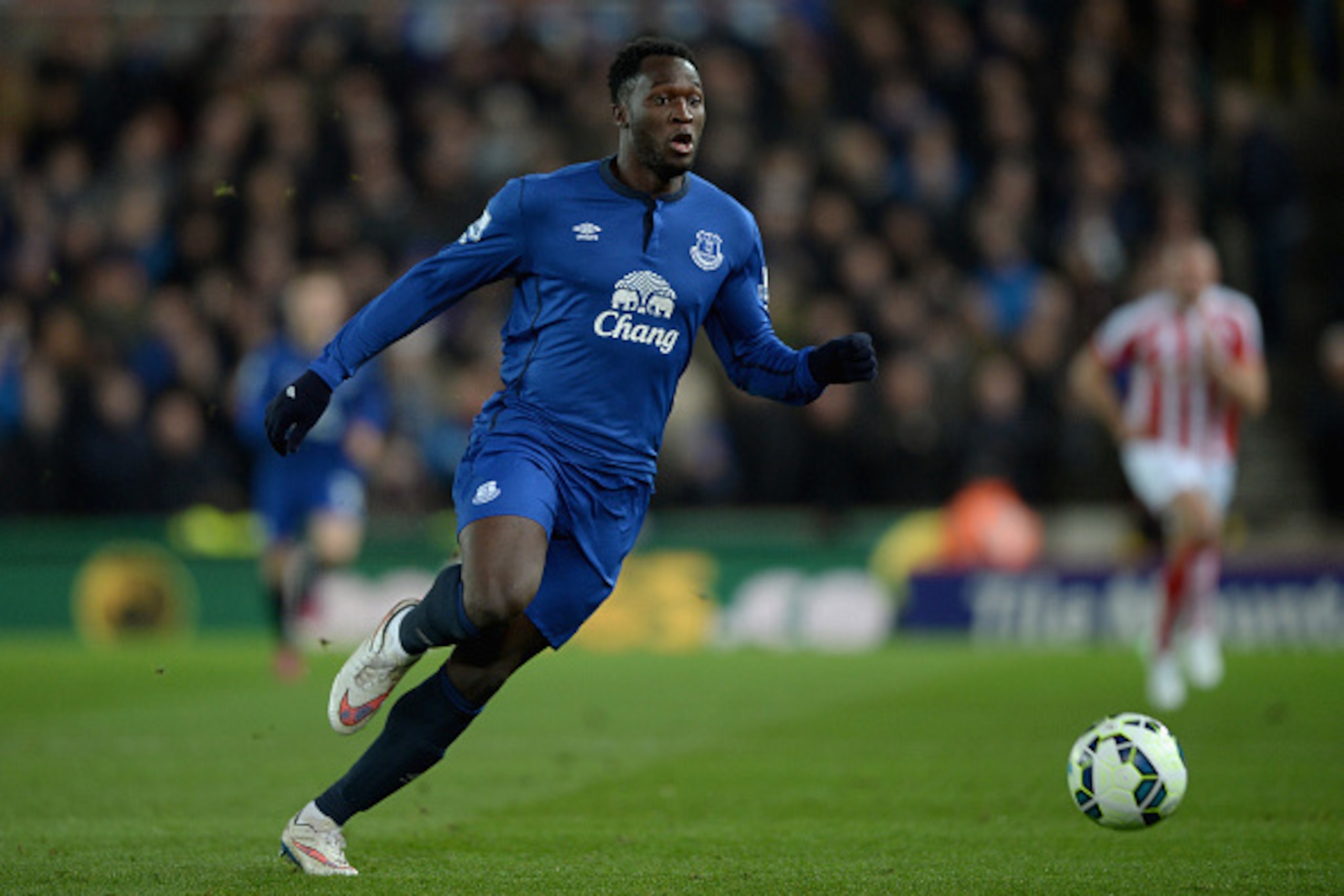 STOKE ON TRENT, ENGLAND - MARCH 04:  Romelu Lukaku of Everton during the Barclays Premier League match between Stoke City and Everton at Britannia Stadium on March 4, 2015 in Stoke on Trent, England.  (Photo by Gareth Copley/Getty Images)