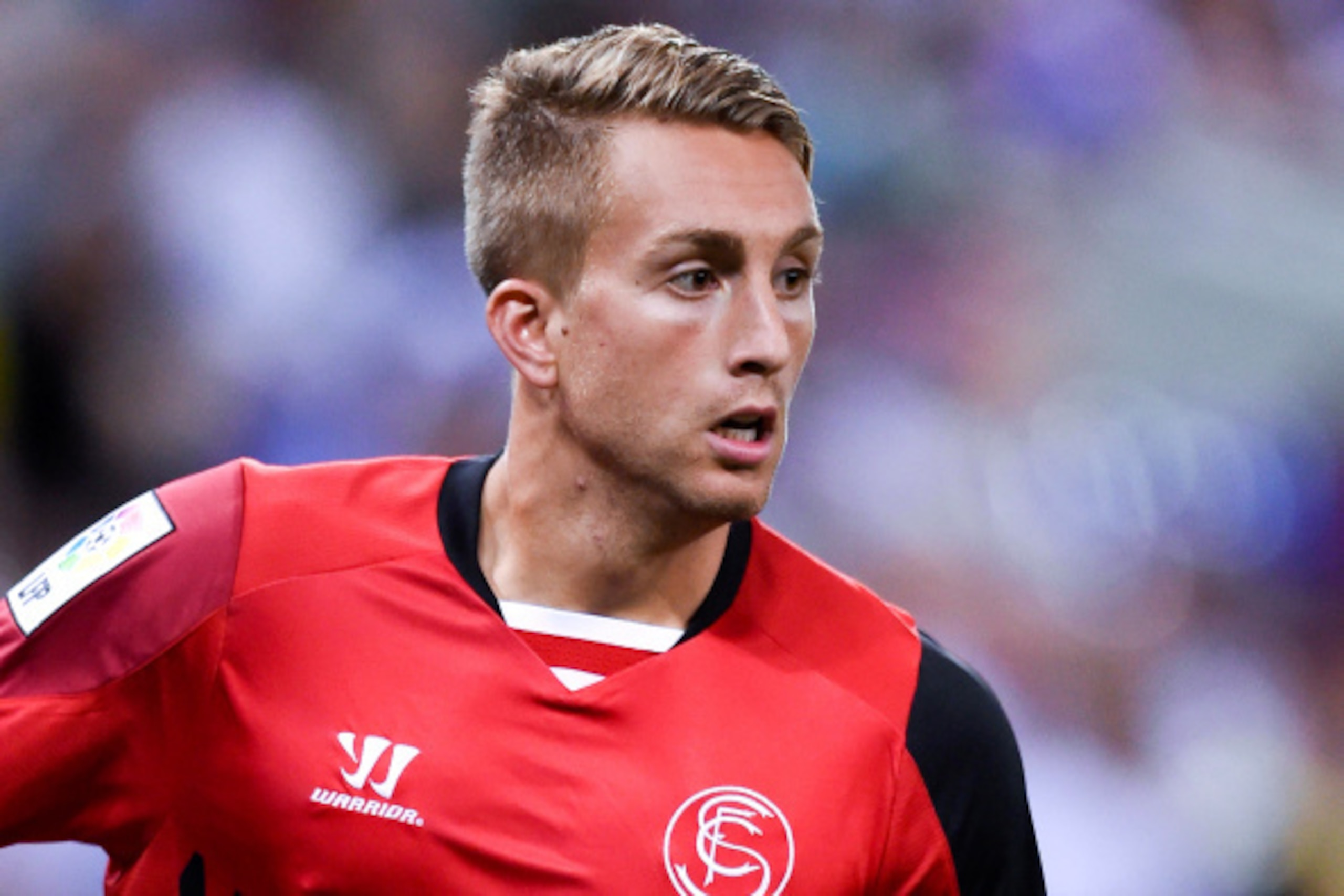 BARCELONA, SPAIN - AUGUST 30:  Gerard Deulofeu of Sevilla FC looks on during the La Liga Match between RCD Espanyol and Sevilla FC at Cornella-El Prat Stadium on August 30, 2014 in Barcelona, Spain.  (Photo by David Ramos/Getty Images)