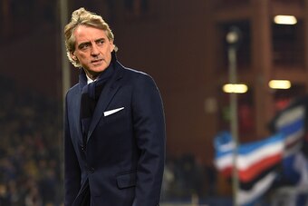 GENOA, ITALY - MARCH 22:  Head coach Roberto Mancini of Internazionale Milano looks on during the Serie A match between UC Sampdoria and FC Internazionale Milano at Stadio Luigi Ferraris on March 22, 2015 in Genoa, Italy.  (Photo by Tullio M. Puglia/Getty