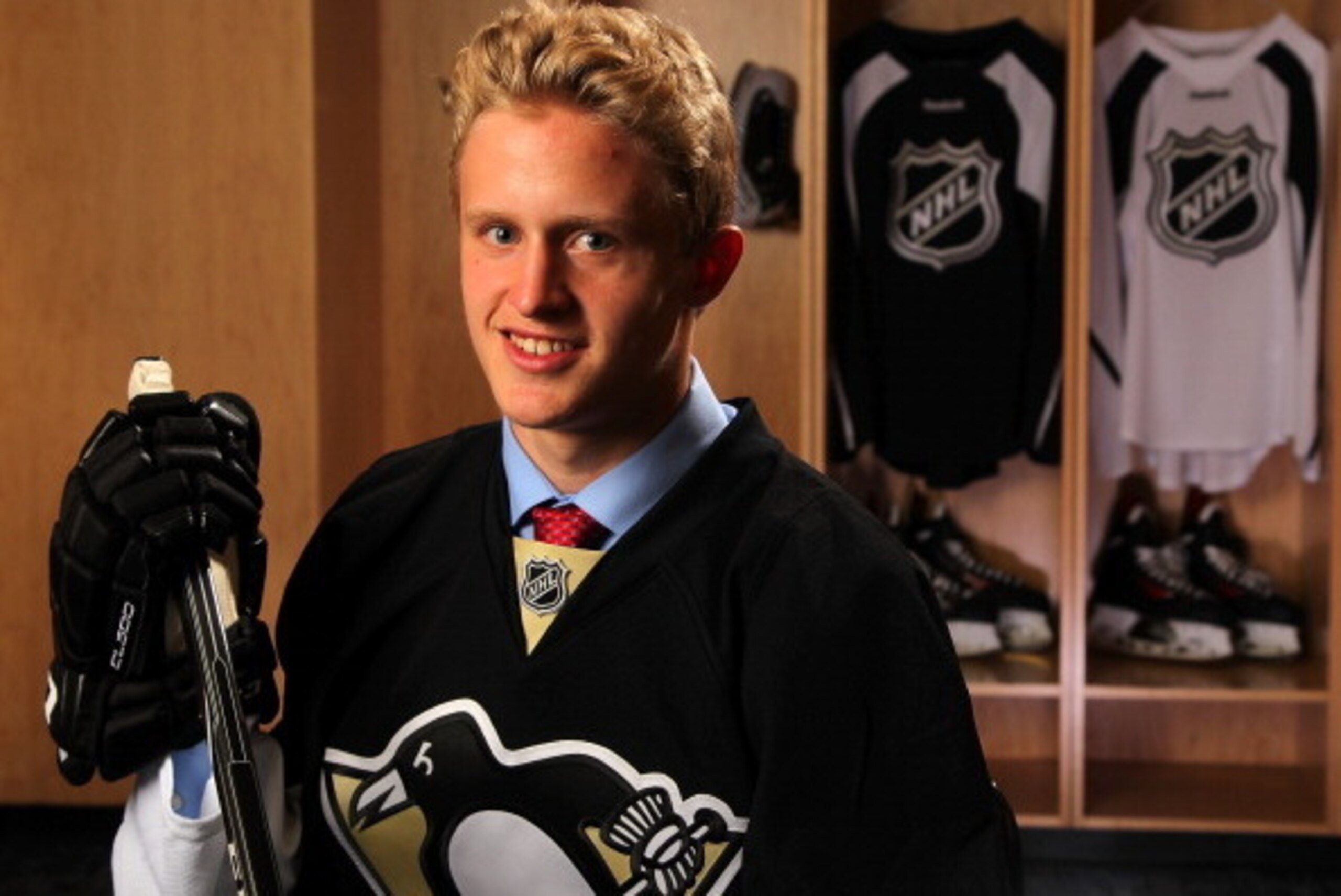 NEWARK, NJ - JUNE 30: Jake Guentzel, 77th pick overall by the Pittsburgh Penguins, poses for a portrait during the 2013 NHL Draft at Prudential Center on June 30, 2013 in Newark, New Jersey. (Photo by Bill Wippert/NHLI via Getty Images) NEWARK, NJ - JUNE 30: Jake Guentzel, 77th pick overall by the Pittsburgh Penguins, poses for a portrait during the 2013 NHL Draft at Prudential Center on June 30, 2013 in Newark, New Jersey. (Photo by Bill Wippert/NHLI via Getty Images)