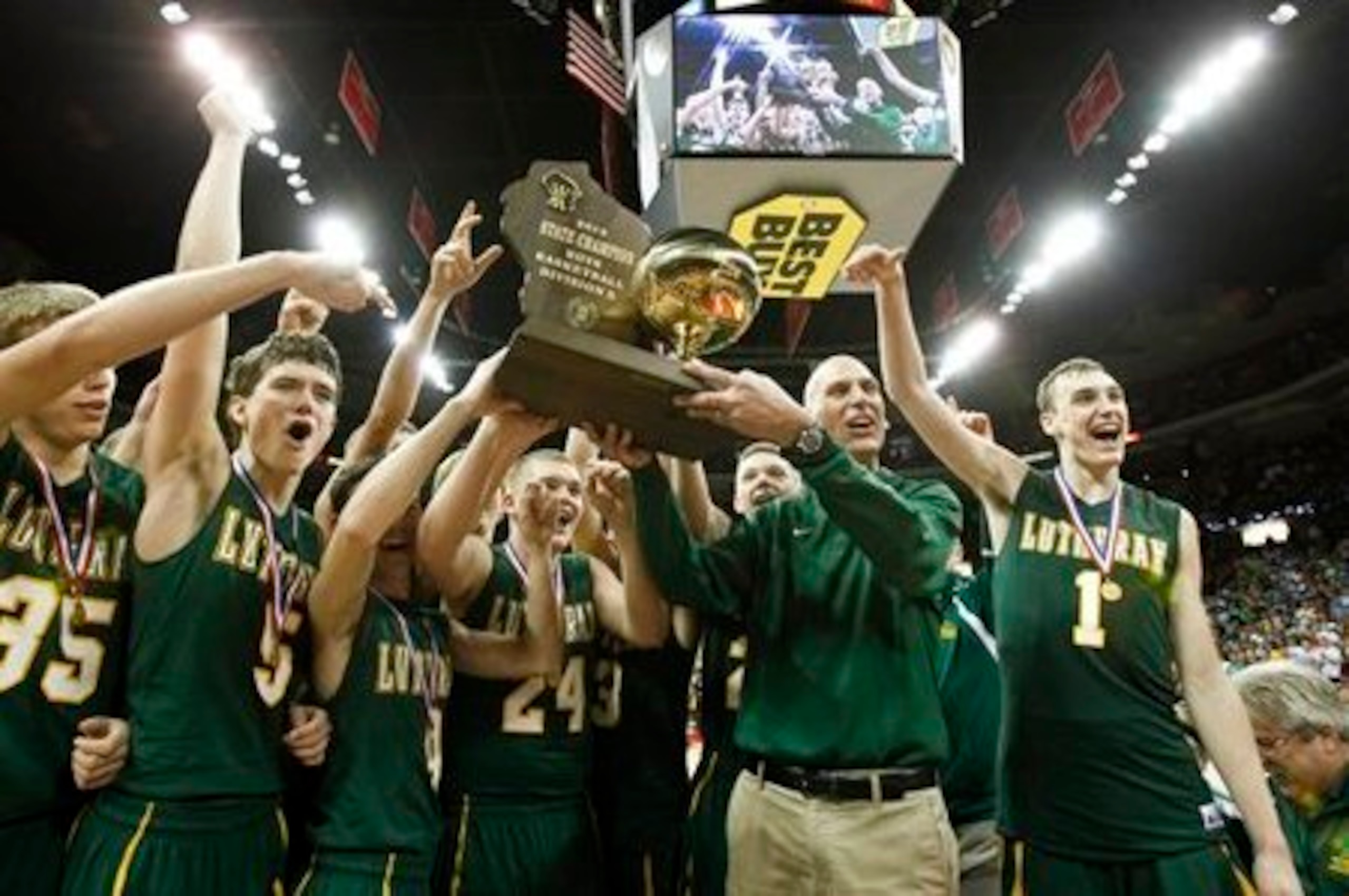 Sam Dekker's (far right) late-game three-pointer helped secure the Wisconsin state title for his Sheboygan Area Lutheran high school team in Dekker's senior year. Sam Dekker's (far right) late-game three-pointer helped secure the Wisconsin state title for his Sheboygan Area Lutheran high school team in Dekker's senior year.