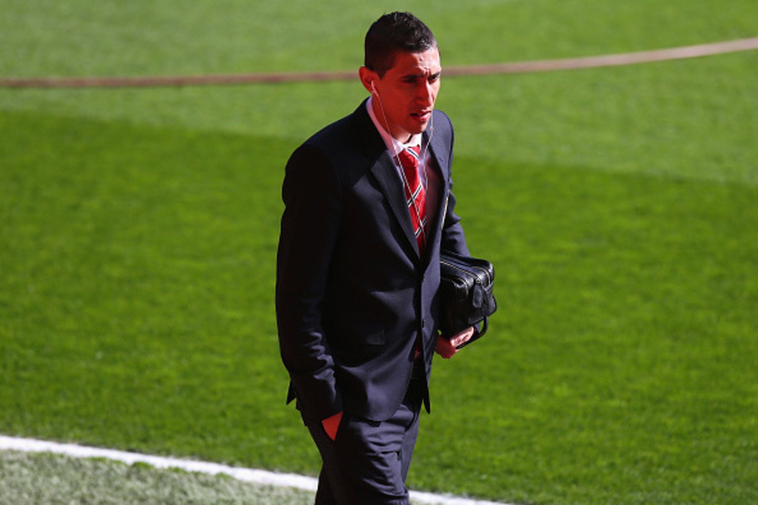 LIVERPOOL, ENGLAND - MARCH 22: Angel Di Maria of Manchester United arrives for the Barclays Premier League match between Liverpool and Manchester United at Anfield on March 22, 2015 in Liverpool, England.  (Photo by Alex Livesey/Getty Images)
