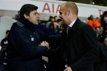 Sean Dyche will hope to finally get the better of Mauricio Pochettino this season.