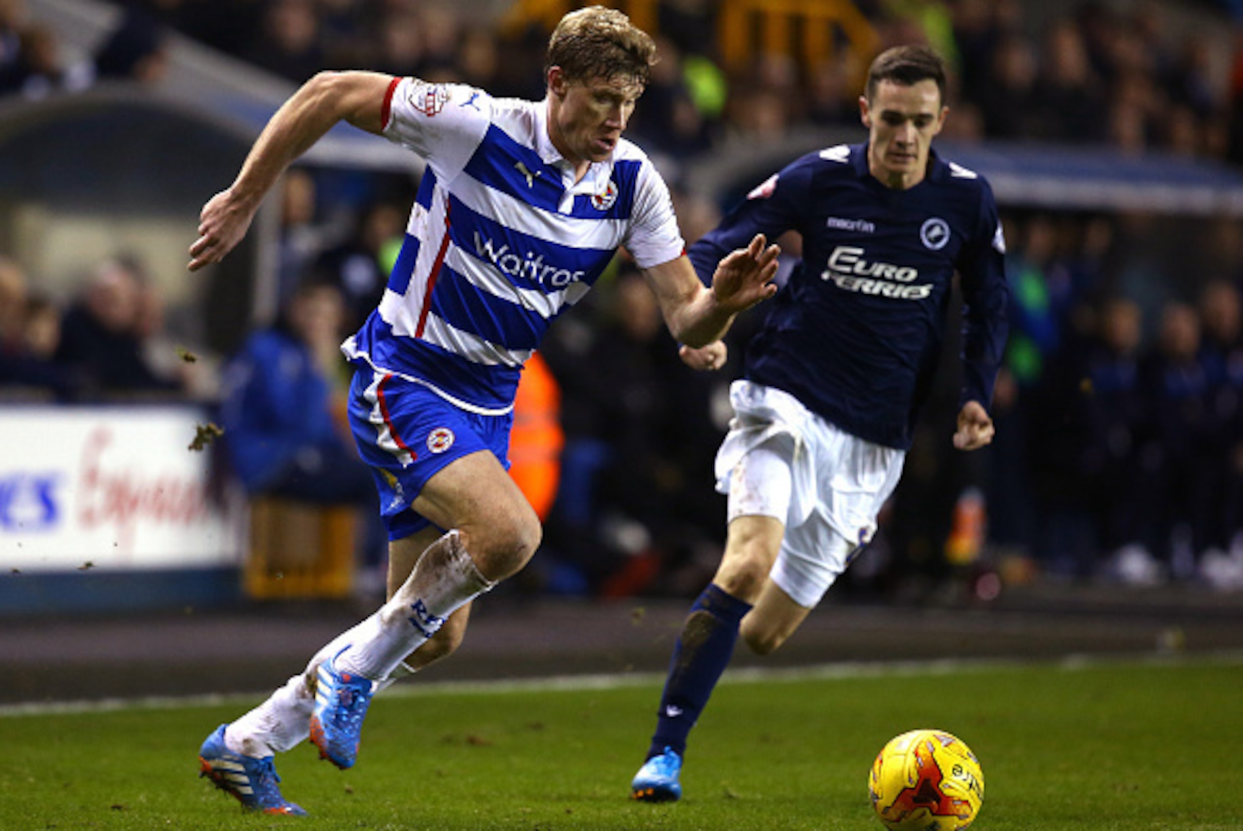 LONDON, ENGLAND - JANUARY 27: Reading's Pavel Pogrebnyak attacks during the Sky Bet Championship match between Millwall and Reading at The Den on January 27, 2015 in London, England. (Photo by Charlie Crowhurst/Getty Images) LONDON, ENGLAND - JANUARY 27: Reading's Pavel Pogrebnyak attacks during the Sky Bet Championship match between Millwall and Reading at The Den on January 27, 2015 in London, England. (Photo by Charlie Crowhurst/Getty Images)