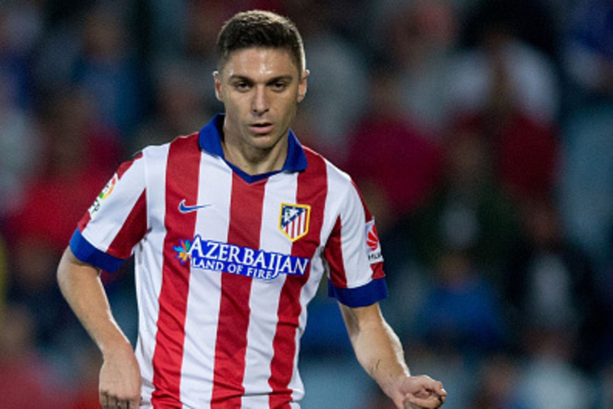 GETAFE, SPAIN - OCTOBER 26: Guilherme Madalena Siqueira of Atletico de Madrid controls the ball during the La Liga match between Getafe CF and Club Atletico de Madrid at Coliseum Alfonso Perez on October 26, 2014 in Getafe, Spain.  (Photo by Gonzalo Arroy