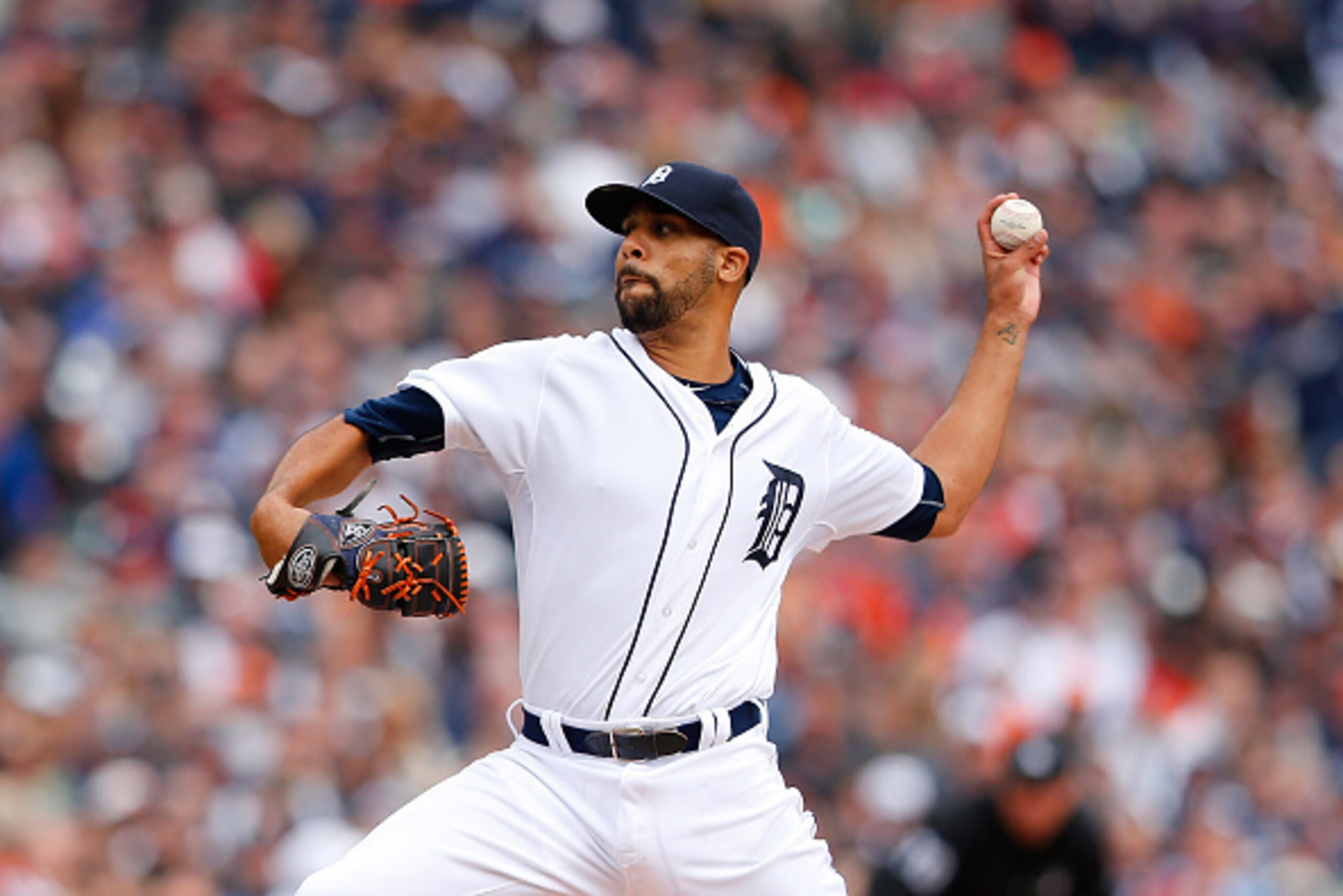 DETROIT, MI - APRIL 6: David Price #14 of the Detroit Tigers pitches in the ninth inning during the Opening Day game against the Minnesota Twins at Comerica Park on April 6, 2015 in Detroit, Michigan. The Tigers defeated the Twins 4-0. (Photo by Leon Hal DETROIT, MI - APRIL 6: David Price #14 of the Detroit Tigers pitches in the ninth inning during the Opening Day game against the Minnesota Twins at Comerica Park on April 6, 2015 in Detroit, Michigan. The Tigers defeated the Twins 4-0. (Photo by Leon Hal
