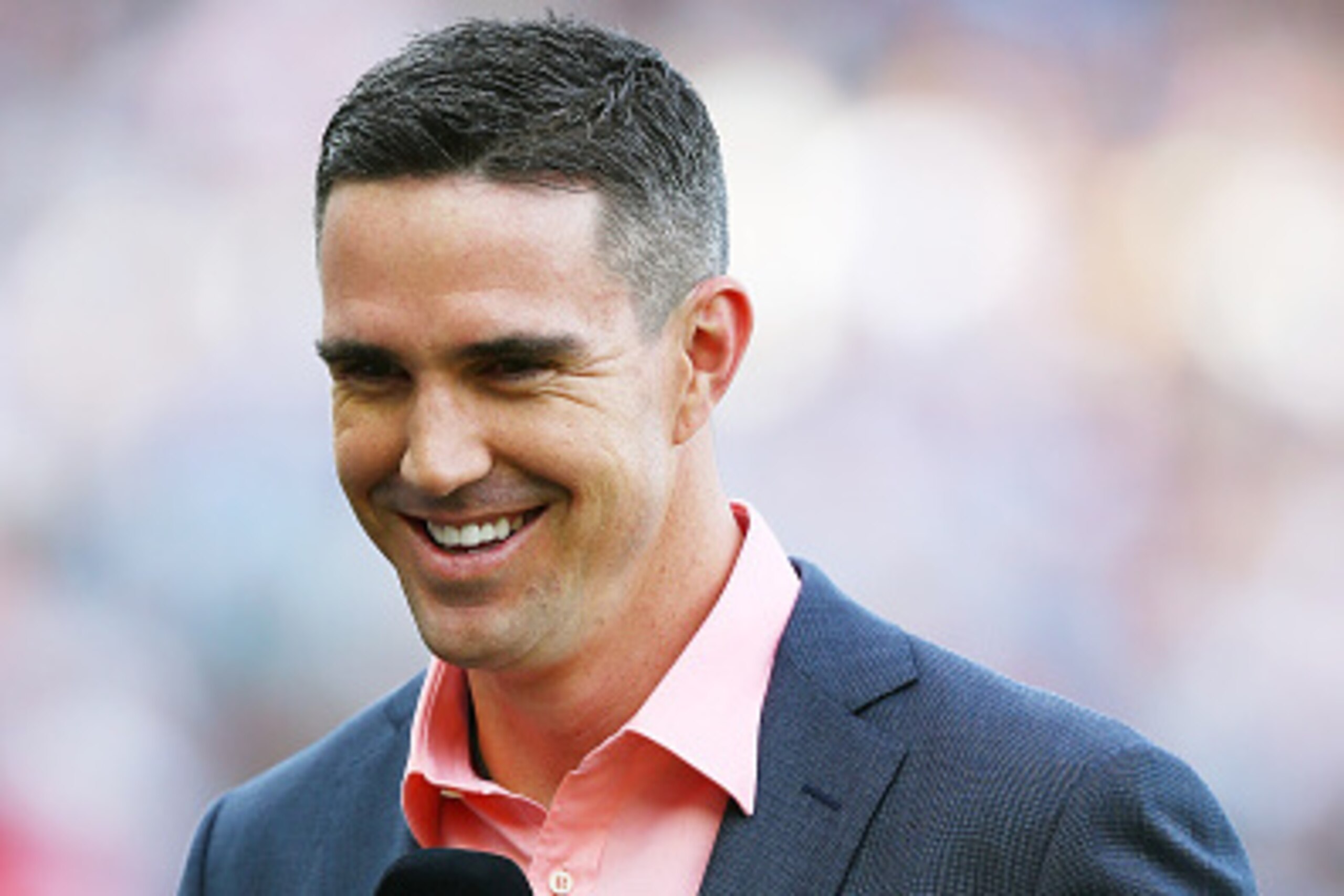 ADELAIDE, AUSTRALIA - DECEMBER 31:  Former England cricketer Kevin Pietersen as a television presenter during the Big Bash League match between the Adelaide Strikers and the Hobart Hurricanes at Adelaide Oval on December 31, 2014 in Adelaide, Australia.  