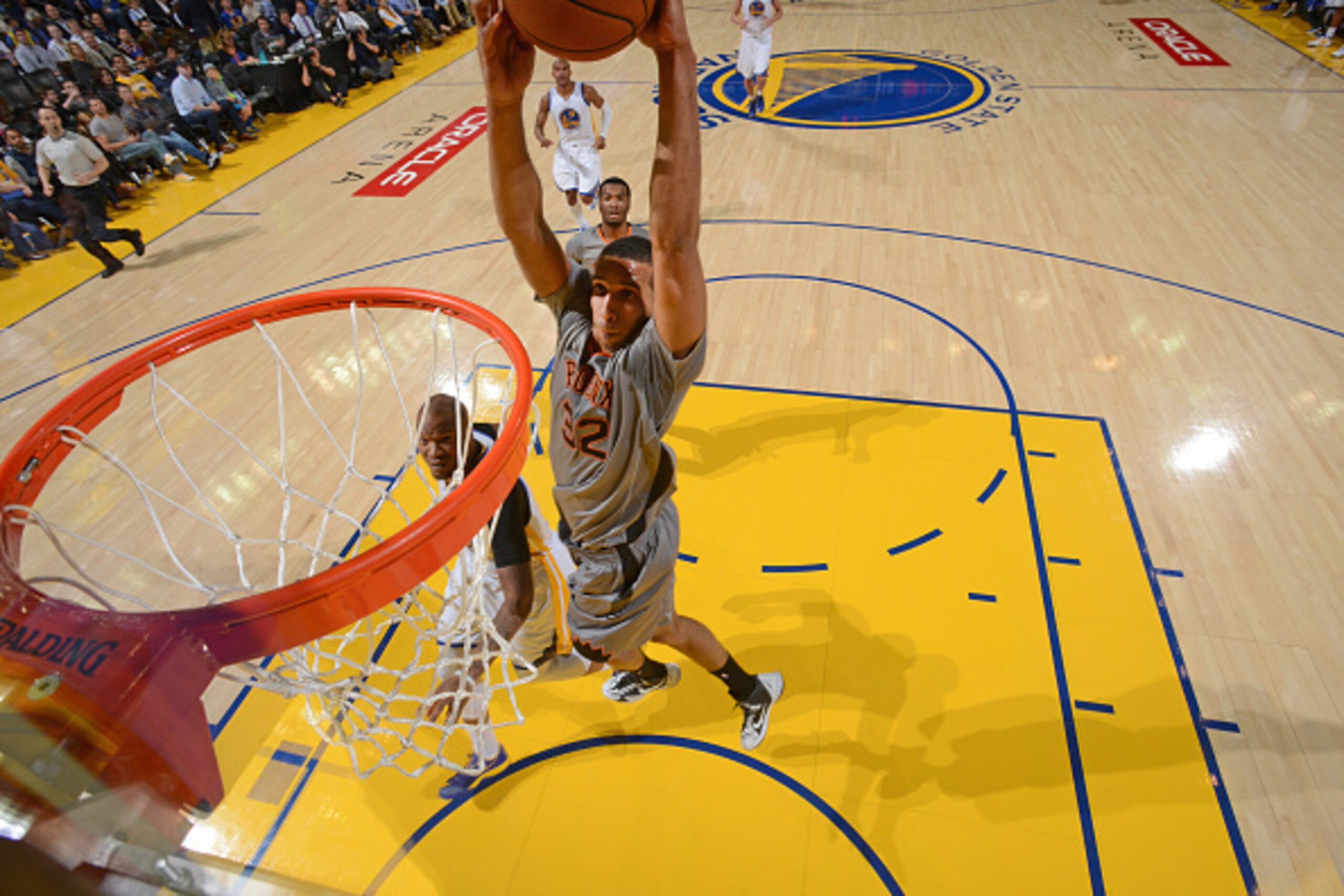 OAKLAND, CA - APRIL 2:  Brandan Wright #32 of the Phoenix Suns goes up for a dunk against the Golden State Warriors on April 2, 2015 at Oracle Arena in Oakland, California. NOTE TO USER: User expressly acknowledges and agrees that, by downloading and or u
