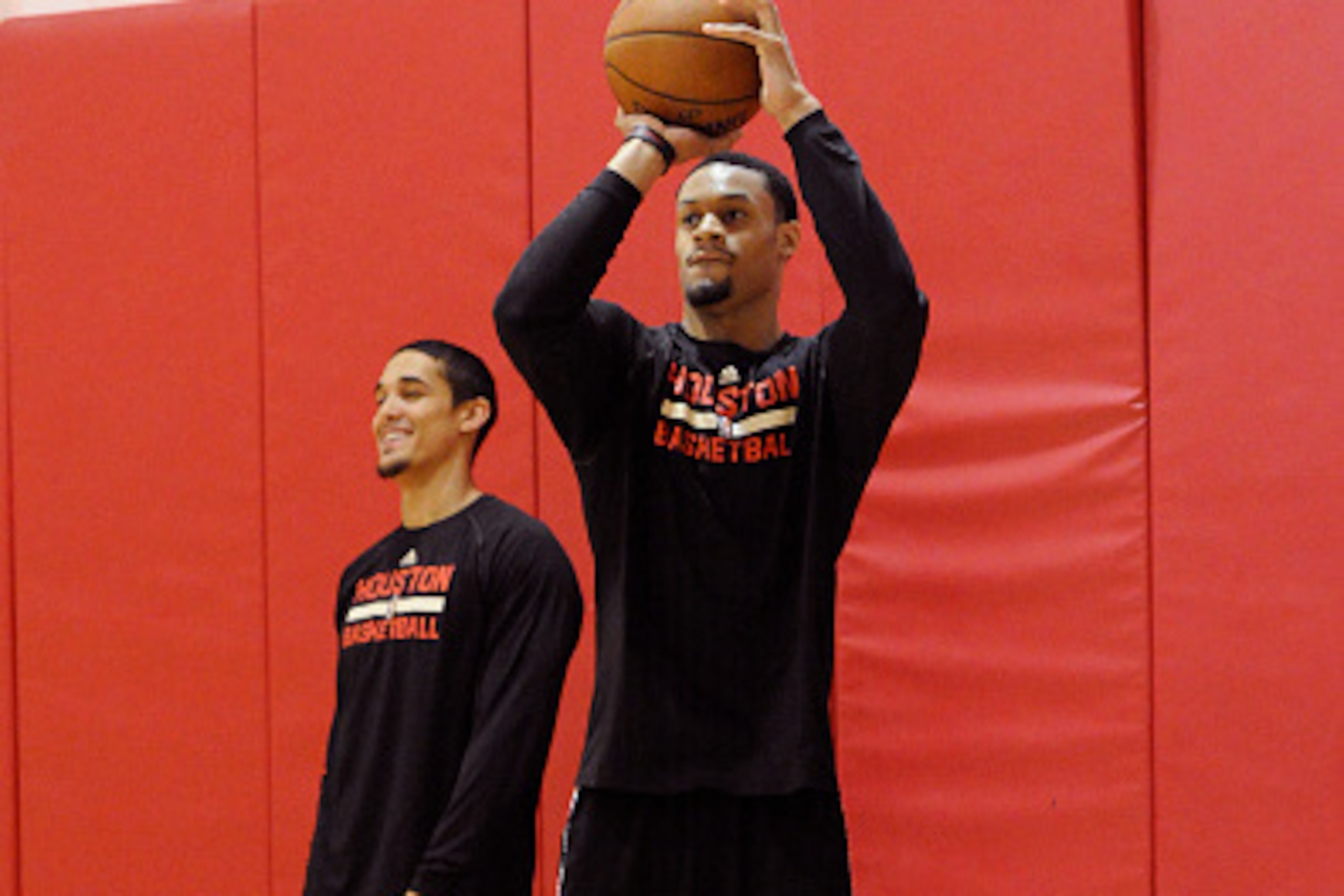 HOUSTON, TX - MARCH 20: K.J. McDaniels #32 of the Houston Rockets practices during an All-Access event on March 20, 2015 at the Toyota Center in Houston, Texas. NOTE TO USER: User expressly acknowledges and agrees that, by downloading and or using this p HOUSTON, TX - MARCH 20: K.J. McDaniels #32 of the Houston Rockets practices during an All-Access event on March 20, 2015 at the Toyota Center in Houston, Texas. NOTE TO USER: User expressly acknowledges and agrees that, by downloading and or using this p