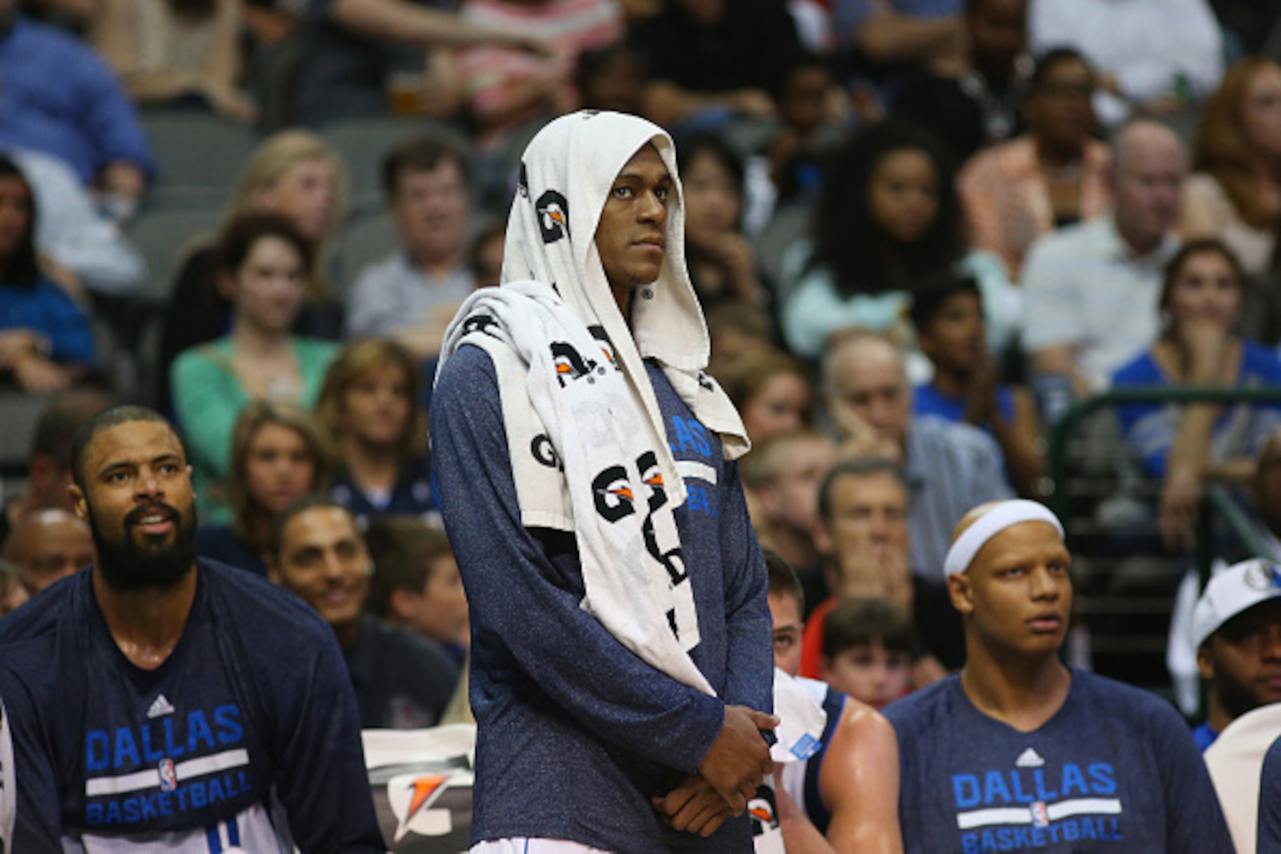 DALLAS, TX - APRIL 02: Rajon Rondo #9 of the Dallas Mavericks during play against the Houston Rockets at American Airlines Center on April 2, 2015 in Dallas, Texas. NOTE TO USER: User expressly acknowledges and agrees that, by downloading and or using t DALLAS, TX - APRIL 02: Rajon Rondo #9 of the Dallas Mavericks during play against the Houston Rockets at American Airlines Center on April 2, 2015 in Dallas, Texas. NOTE TO USER: User expressly acknowledges and agrees that, by downloading and or using t